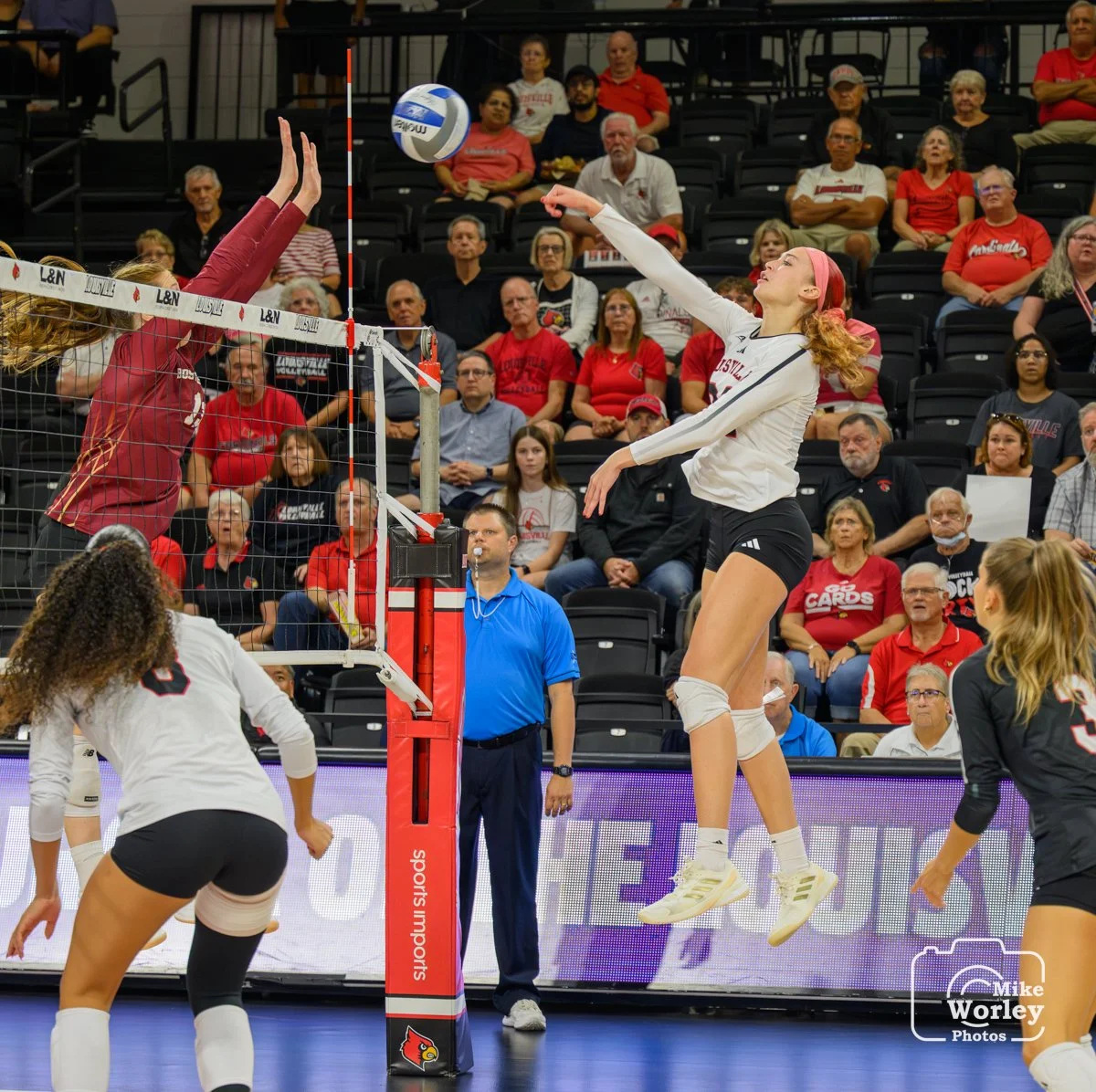 Kalyssa Blackshear powers over the block