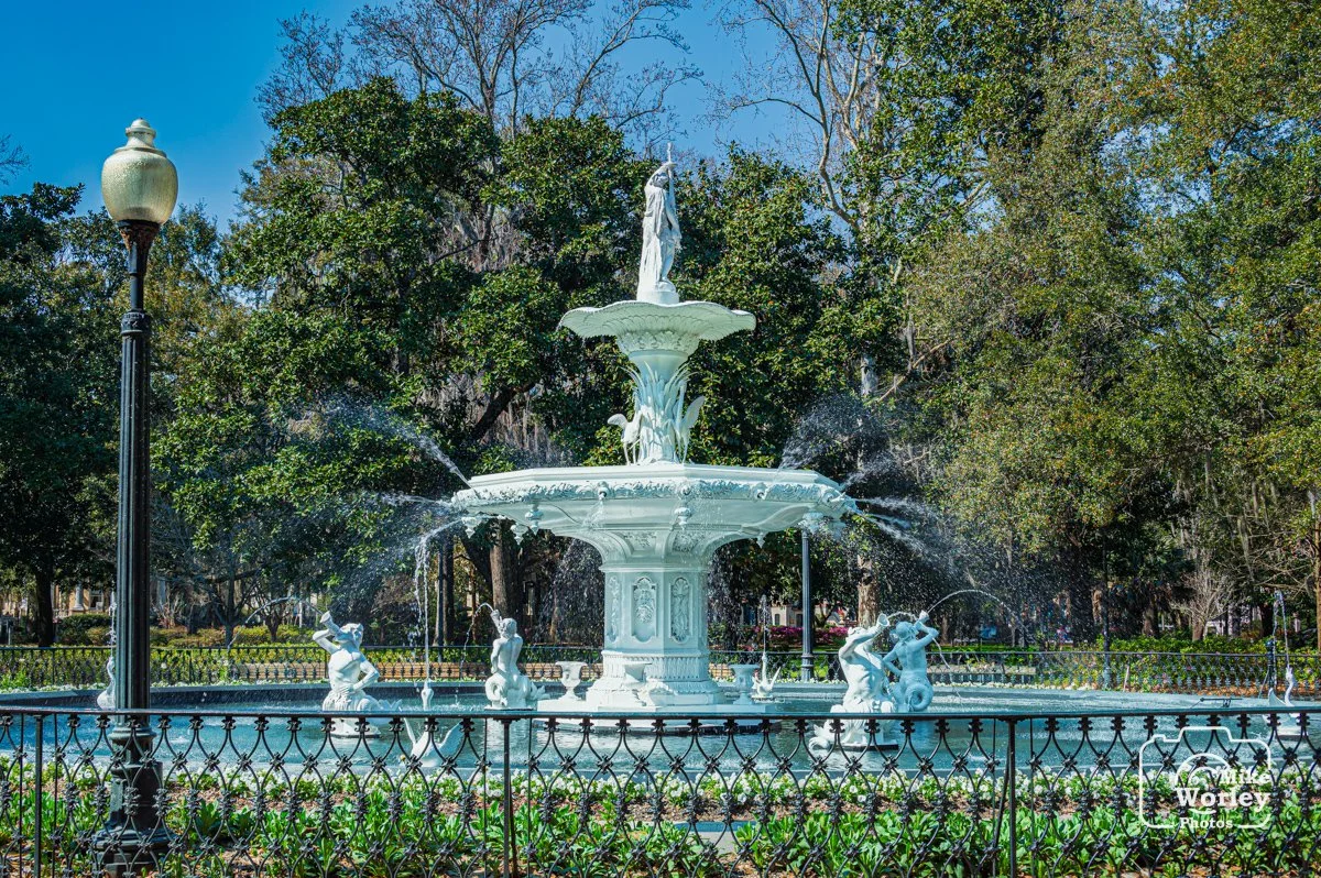 The Forsyth Fountain in Forsyth Park in Savannah Georgia USA. Erected in 1858, it is the centerpiece of Savannah's most famous park.