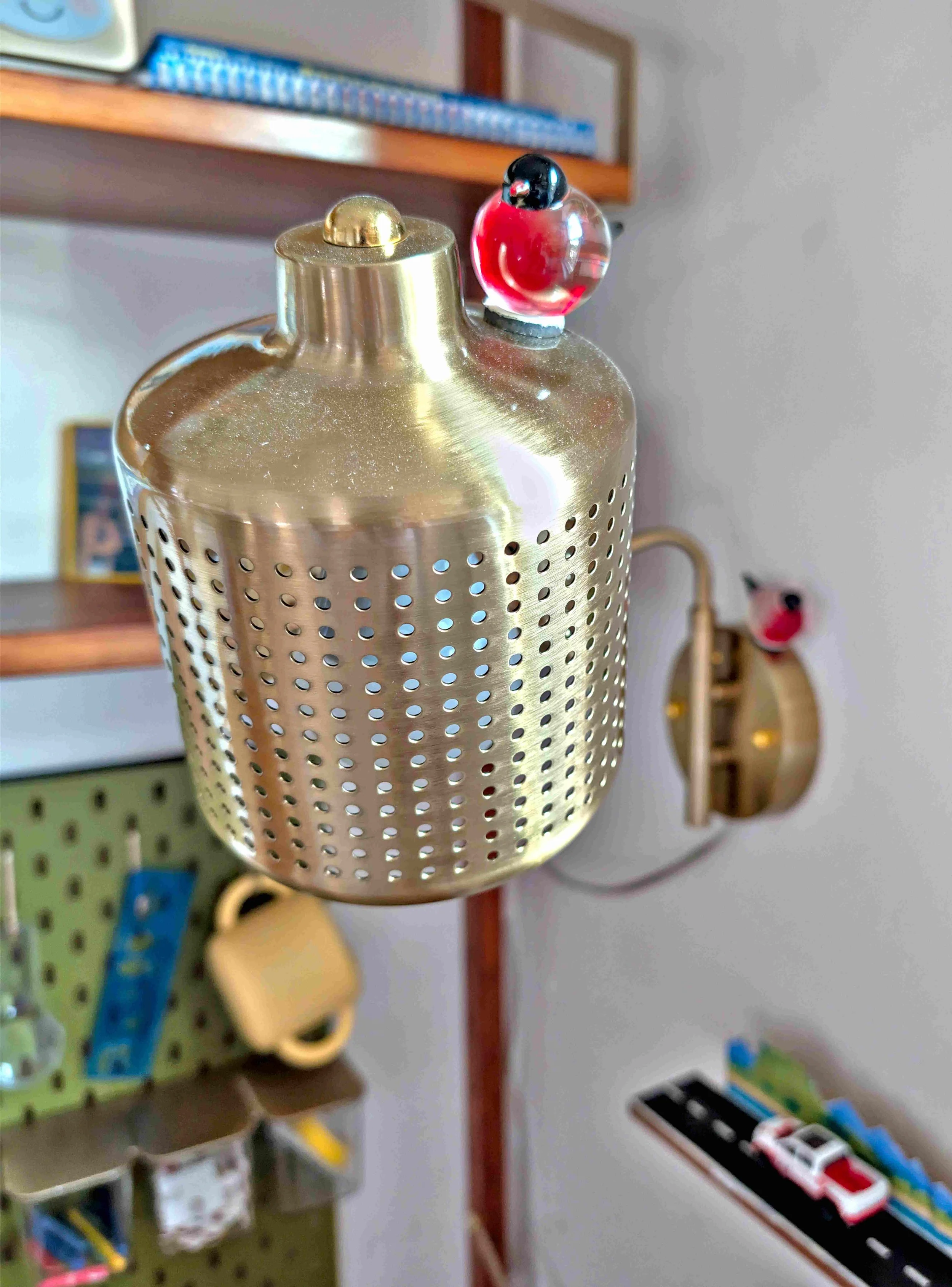 P2 - Sconce Zoom.jpg