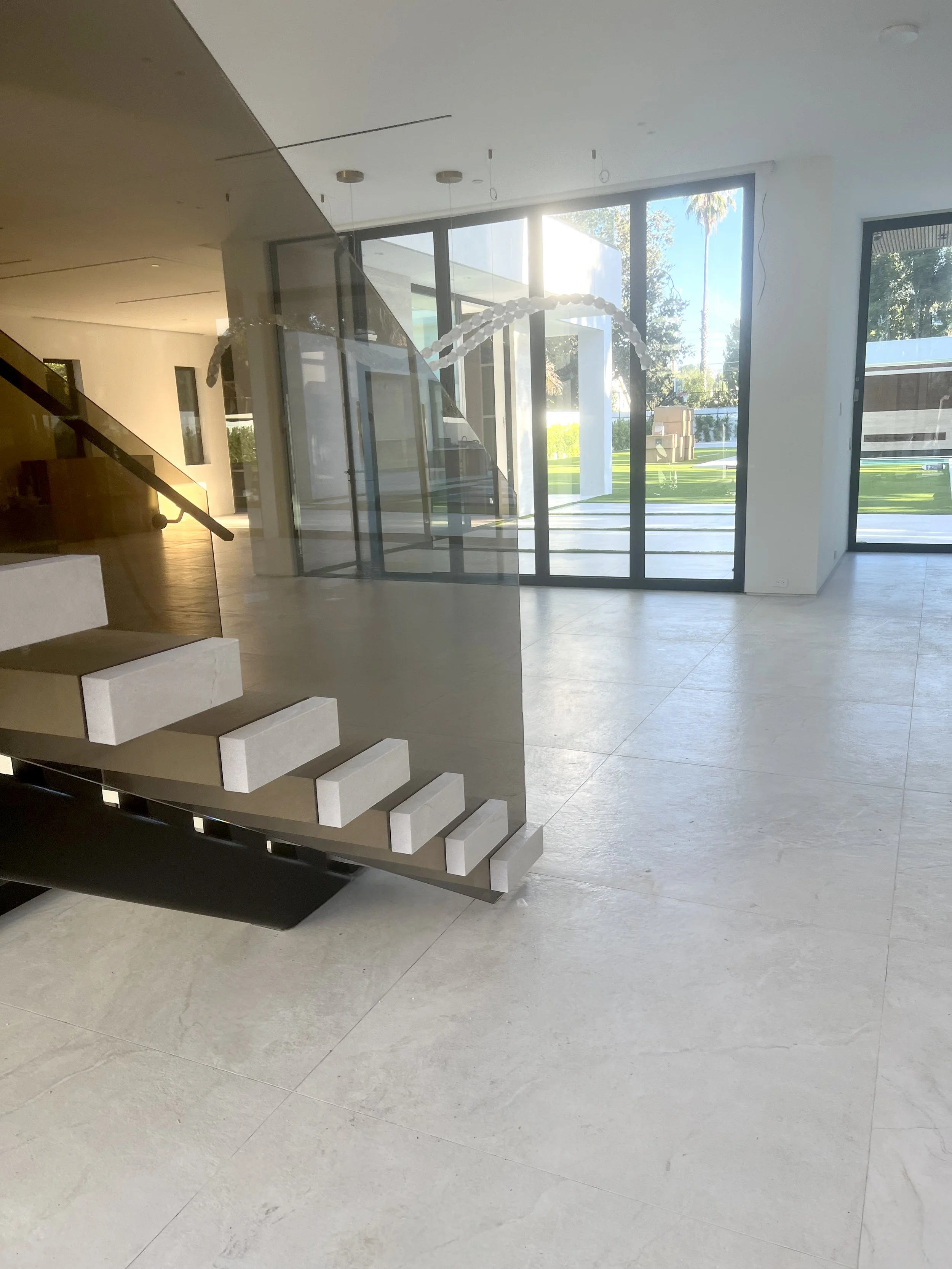New_Construction_Staircase_Interior_01.jpg