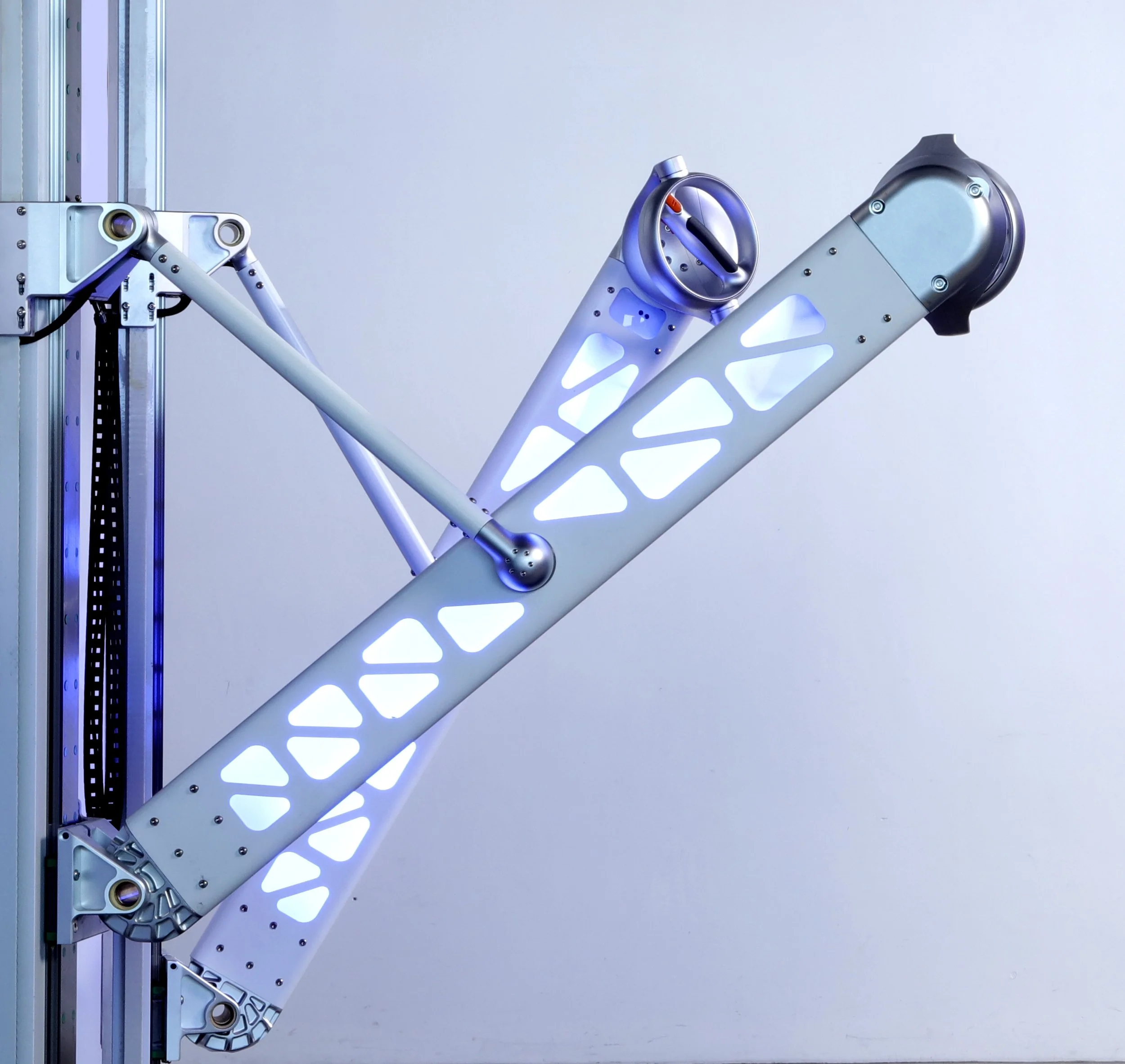 Ethereal Arm Gimbal Detail.jpg