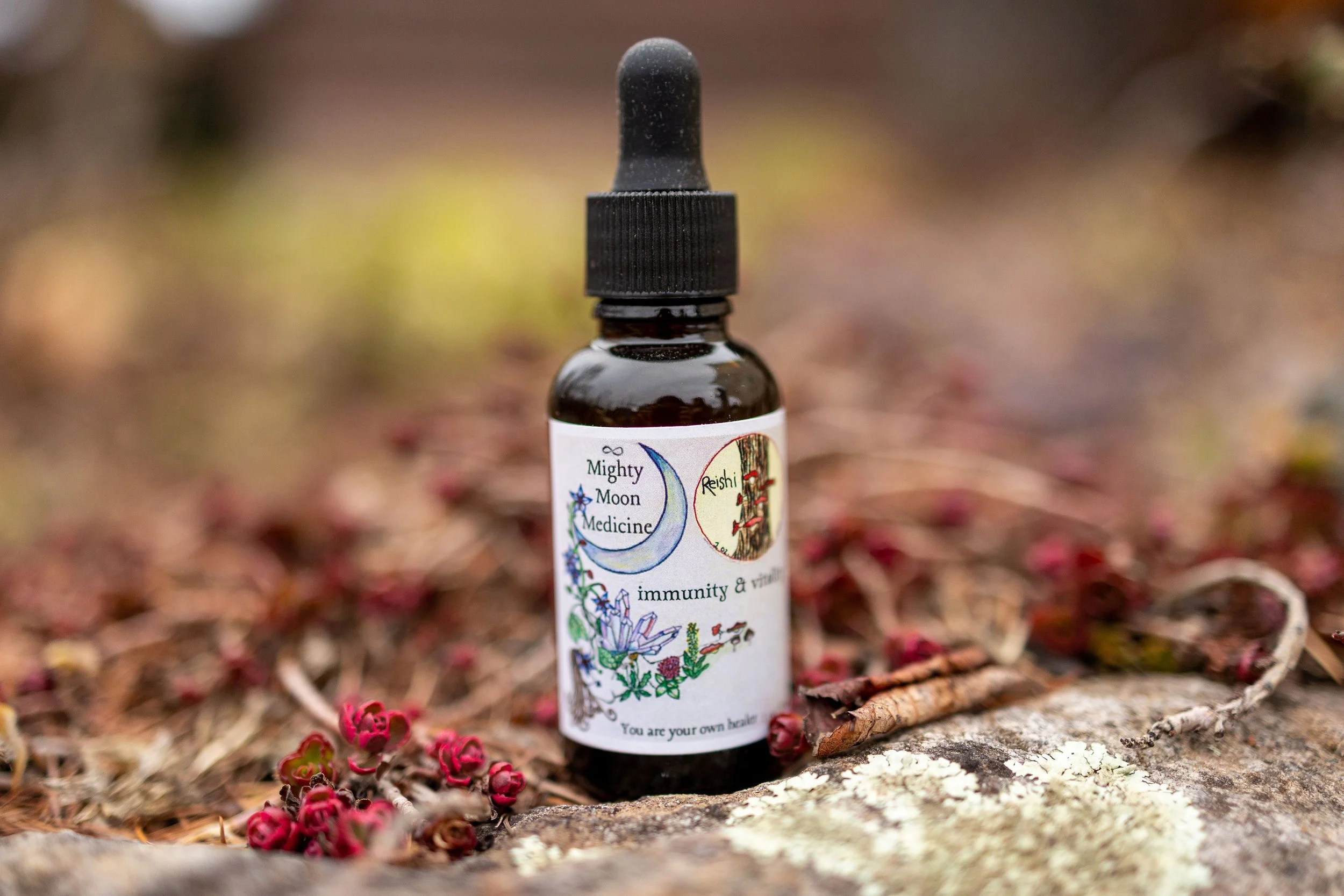 Immunity & Vitality. Reishi tincture 2 oz.