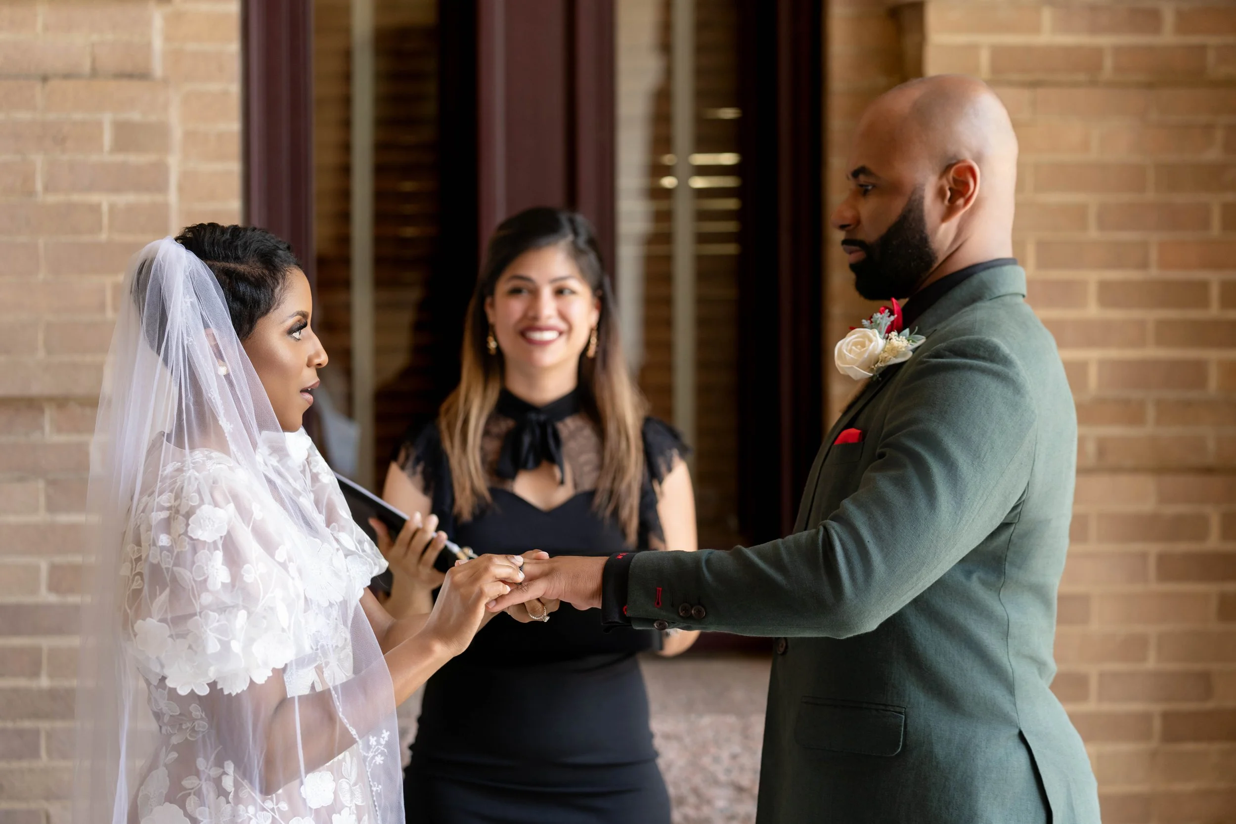 -(183 1910-harris-county-courthouse-wedding-houston)_(2).jpg