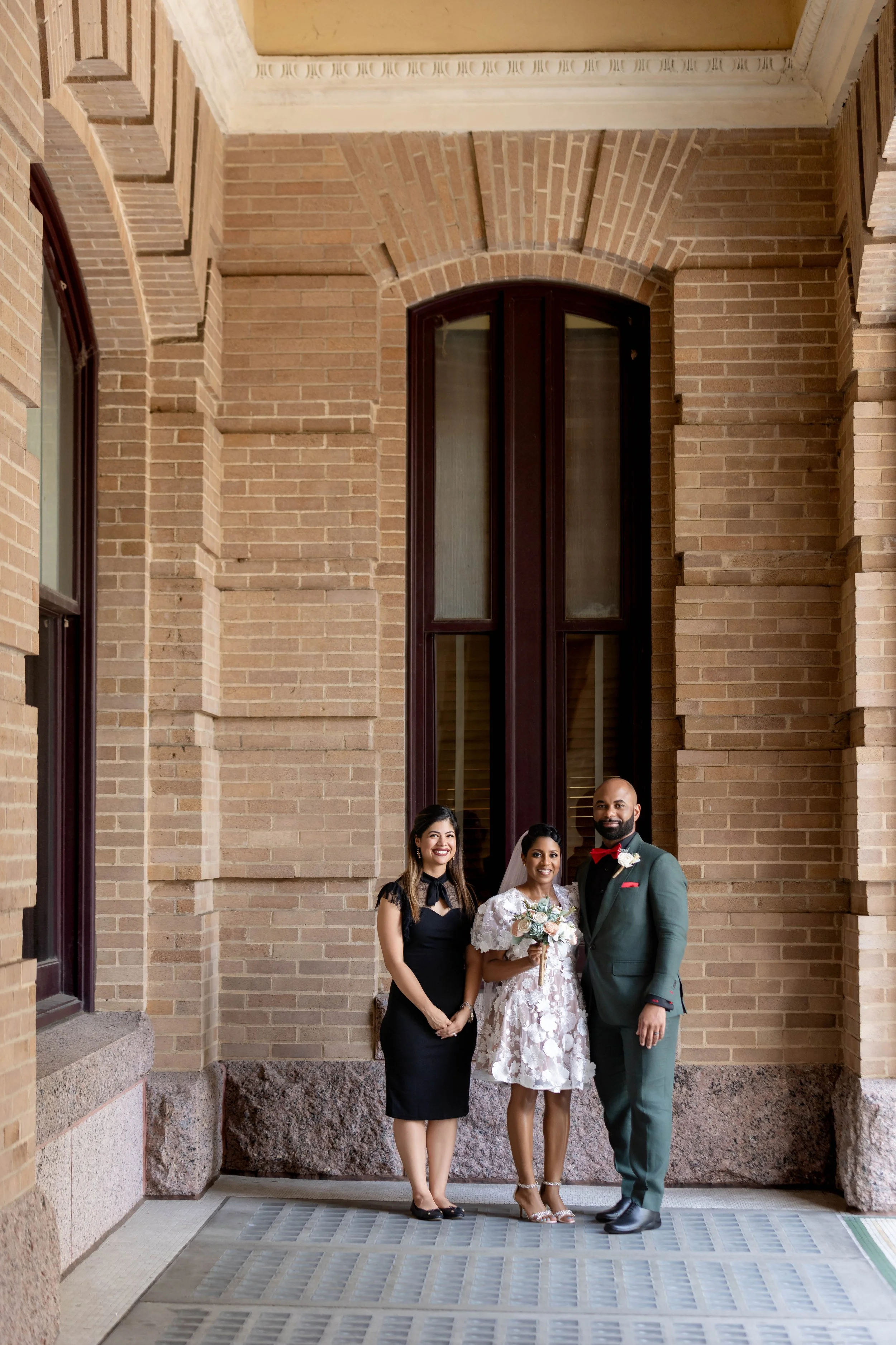 -(190 1910-harris-county-courthouse-wedding-houston)_(2).jpg