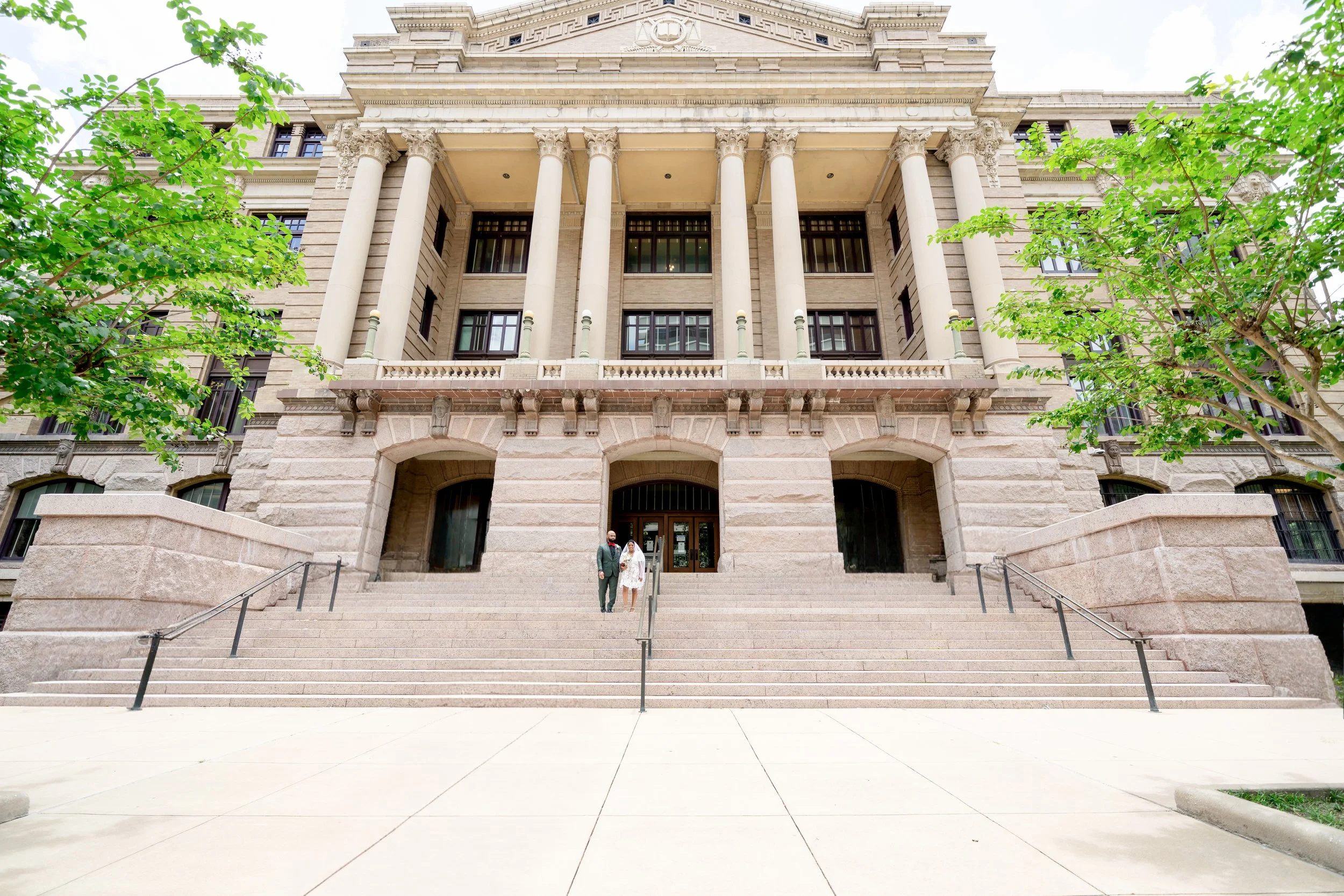 -(242 1910-harris-county-courthouse-wedding-houston)_(2).jpg