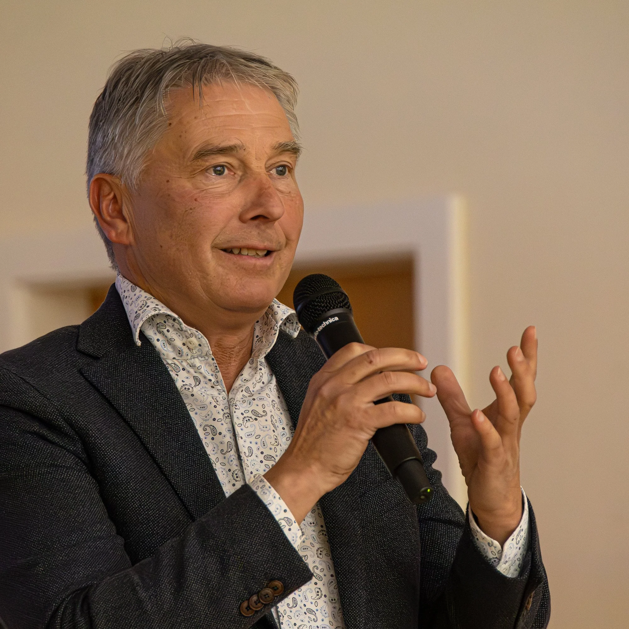Christoph Holz KI Digitalisierung Key Note Fairing Sabine Hütter Society-Photography.at-102.jpg