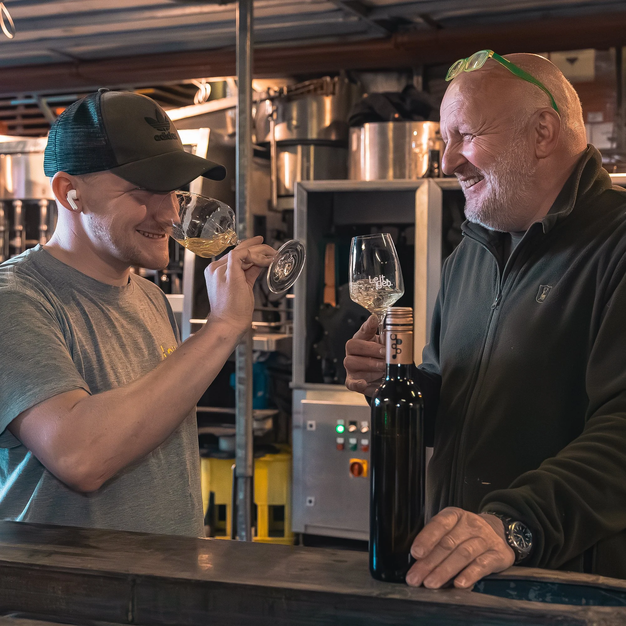 Weingut Leitgeb Abfüllung Jahrgang 2025 Fotos Sabine Hütter Online-1204 Kopie.jpg
