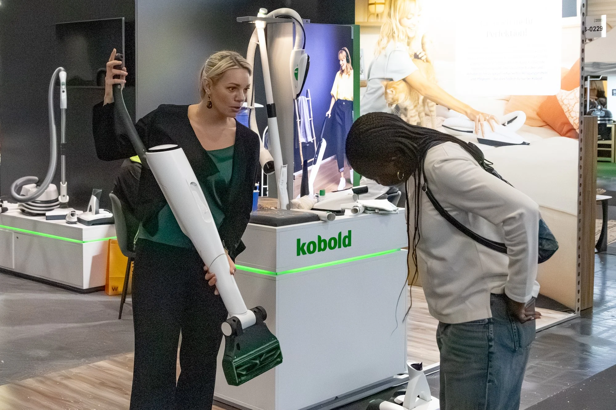 METHODE VORWERK - Thermomix, Kobold und die Zukunft von Messen