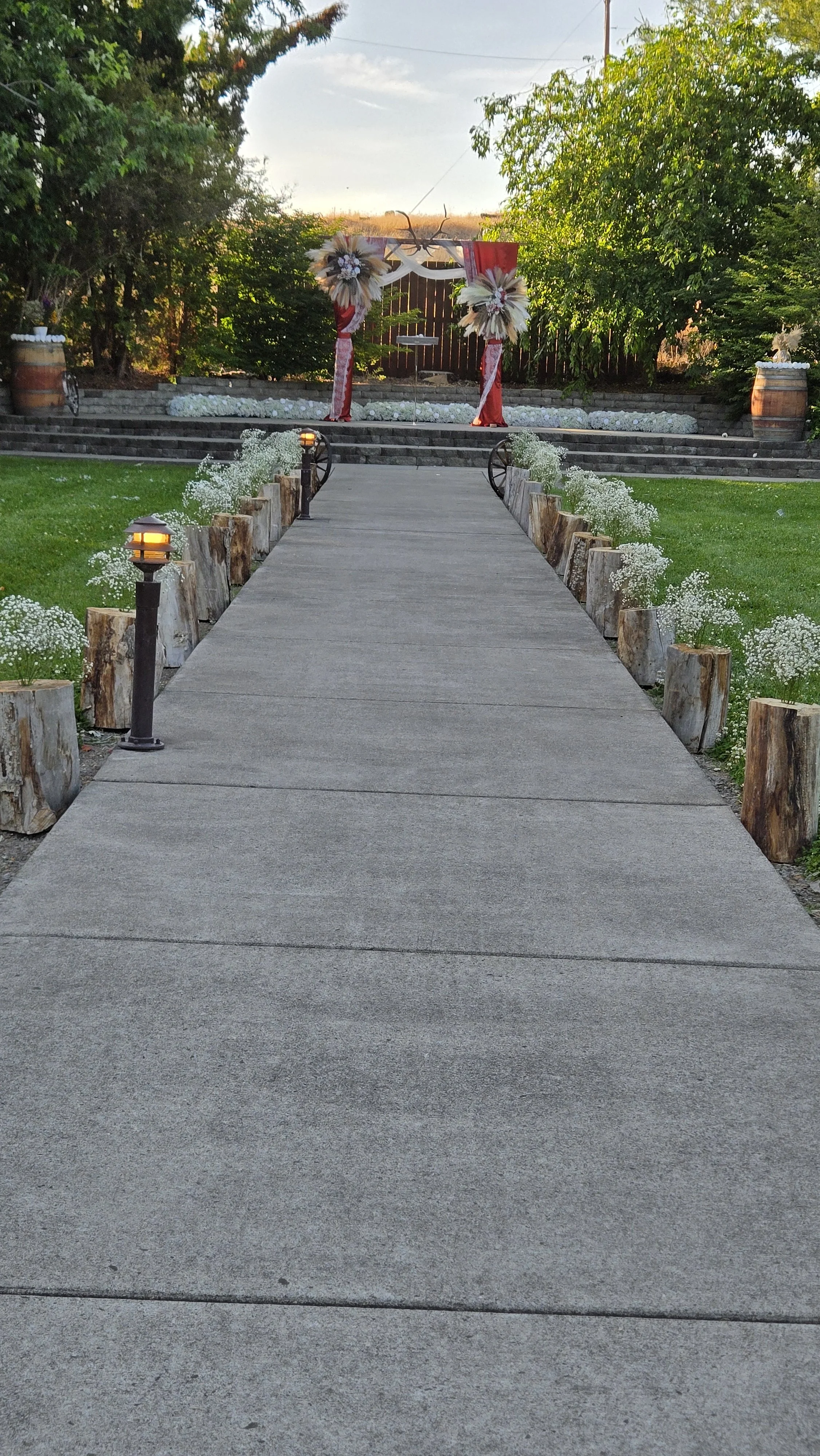 walkway no chairs.jpg