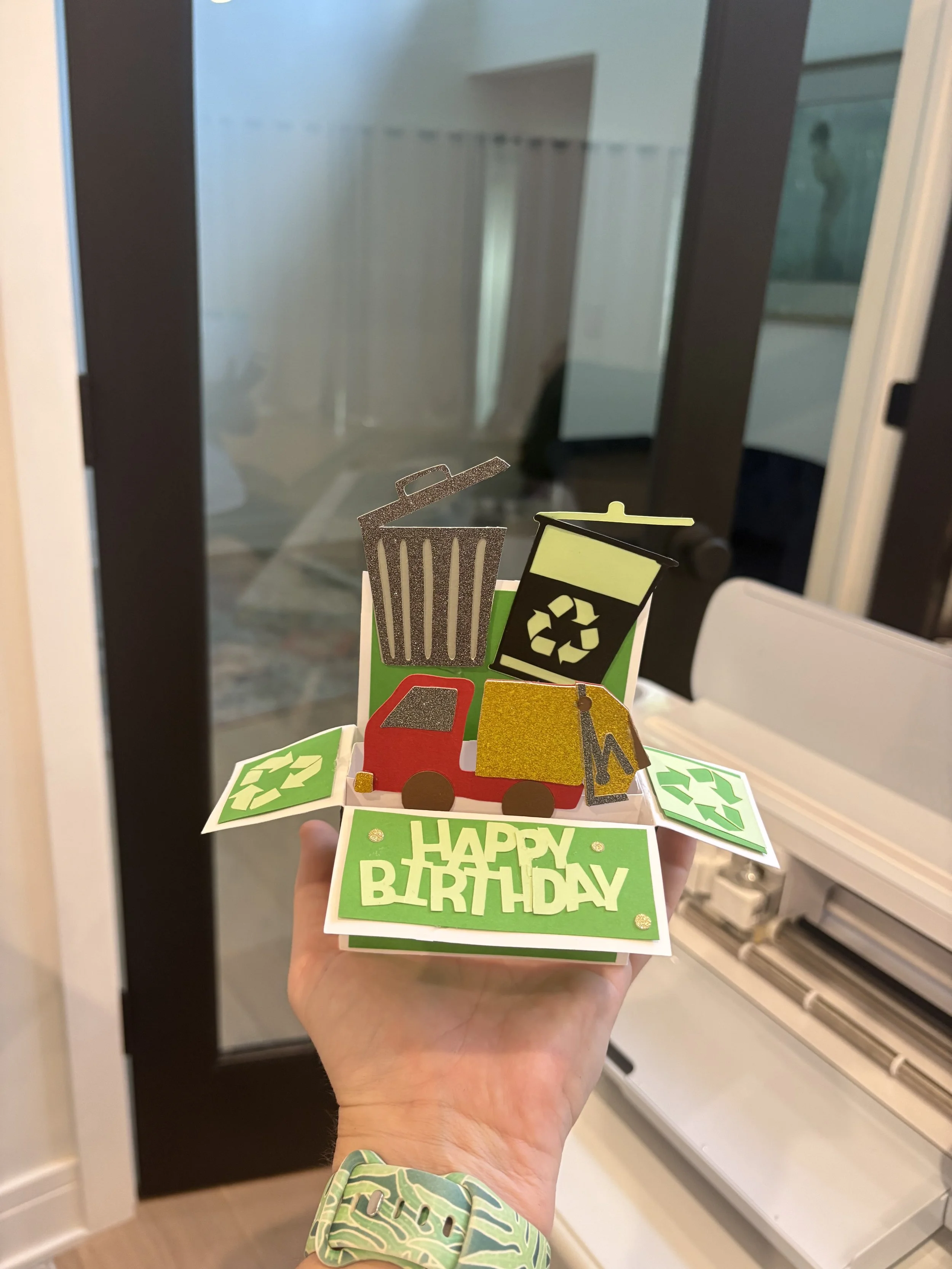 garbage truck pop-up card