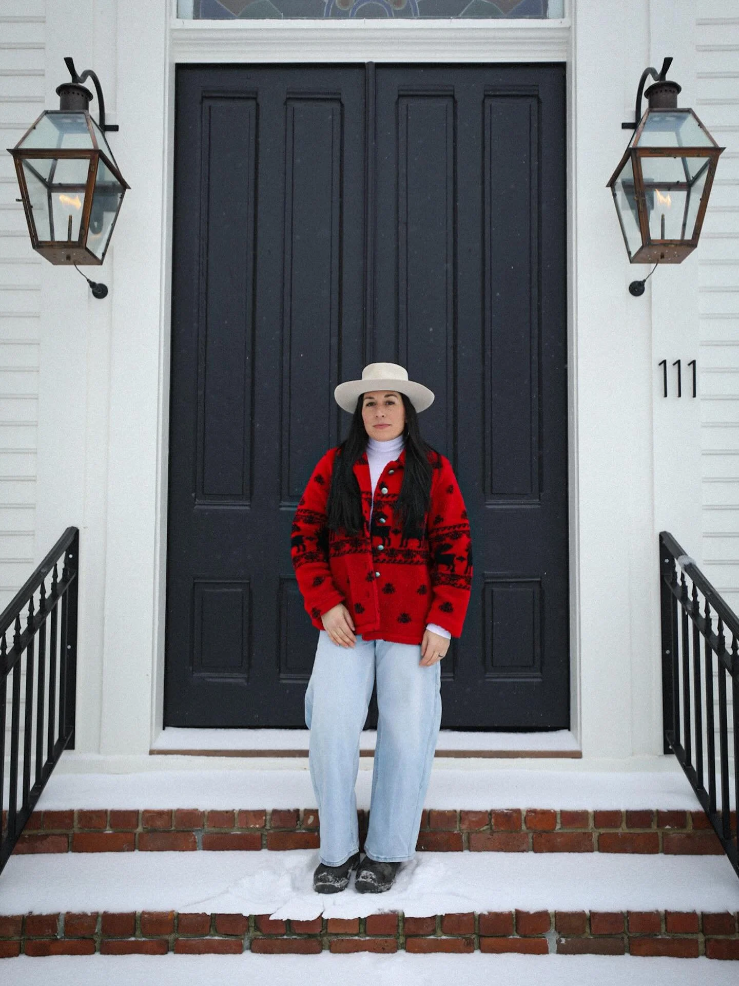 Day nine of ice + snow in Collierville and somehow this still feels magical ❄️ 

We truly love seeing our space used, styled, and brought to life, even in the middle of an ice storm.

Be honest... are you over it yet or still soaking it in?
📸: @_jla