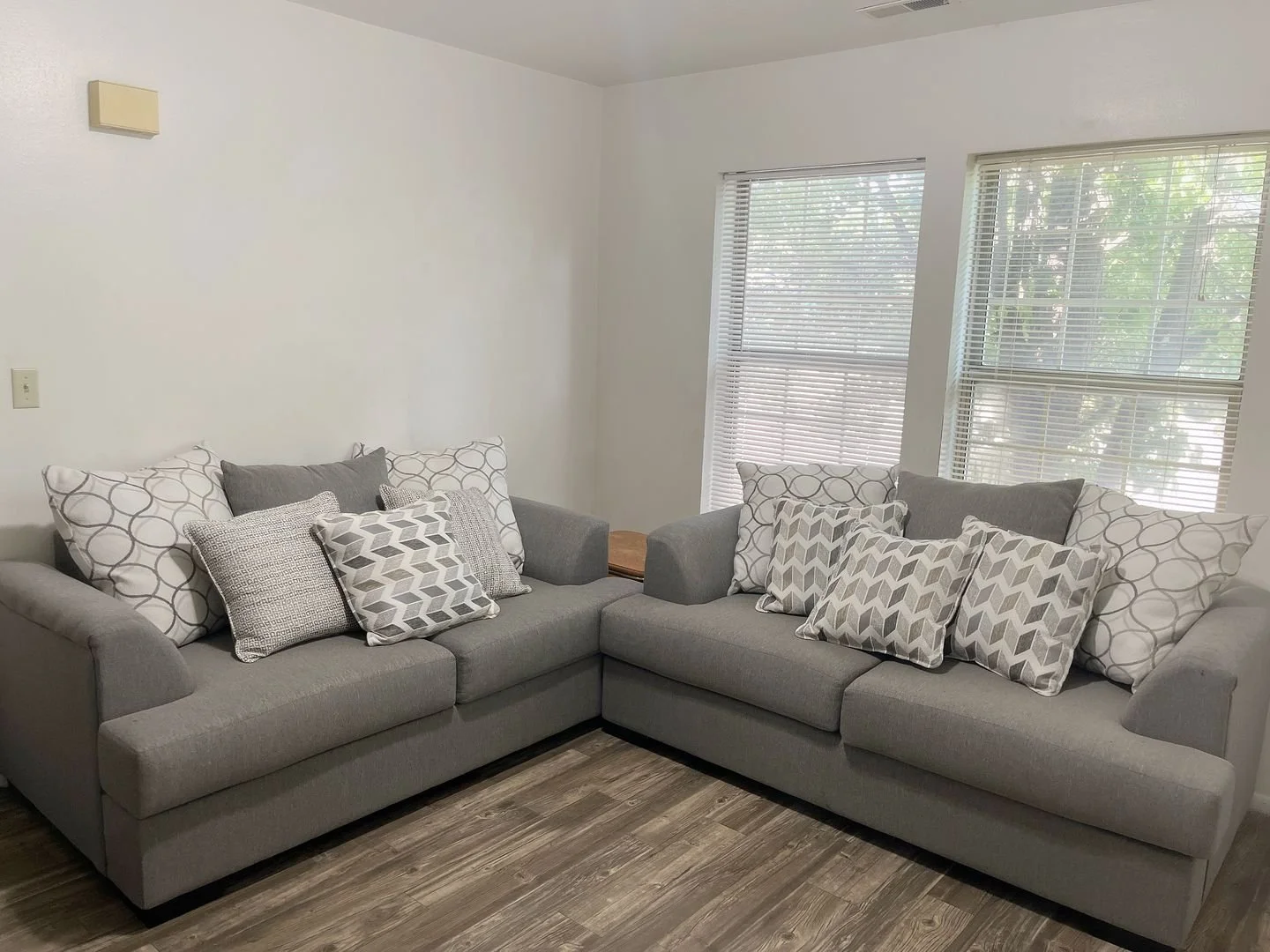 University Pines Living Room.jpeg