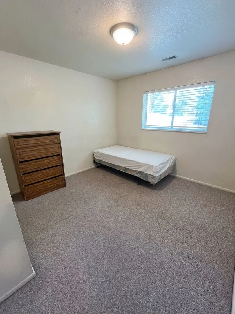 Forest Gate Bedroom.jpg