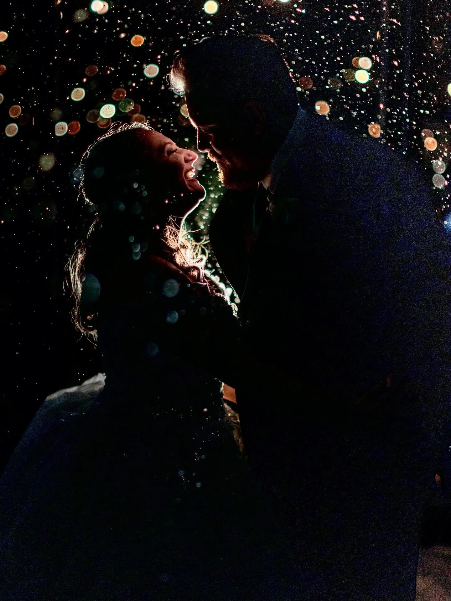 One of my favorite images ever from yesterday!! Which feels so selfish to say, because it goes against everything I believe about how I approach  wedding photography / it&rsquo;s nevvvver about the photos, it&rsquo;s always for the moments. But dang,