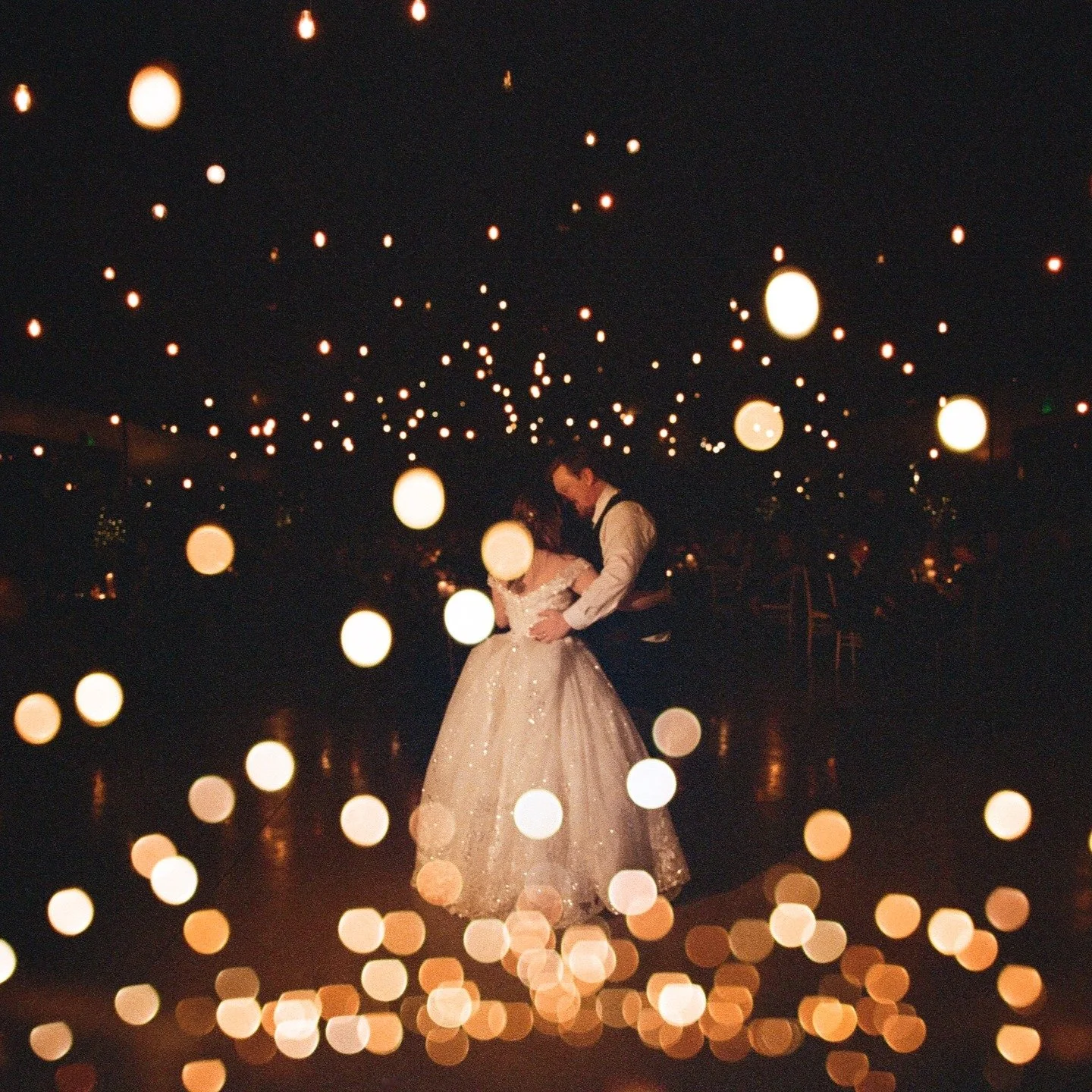 sweet little #film #doubleexposure from Madison + Dominic's wedding in December. Felt like a genius when I brought all my film from home to mail to @thedarkroomlab WHEN we were in CA and saved myself a week turn around time 😎more film shares this we