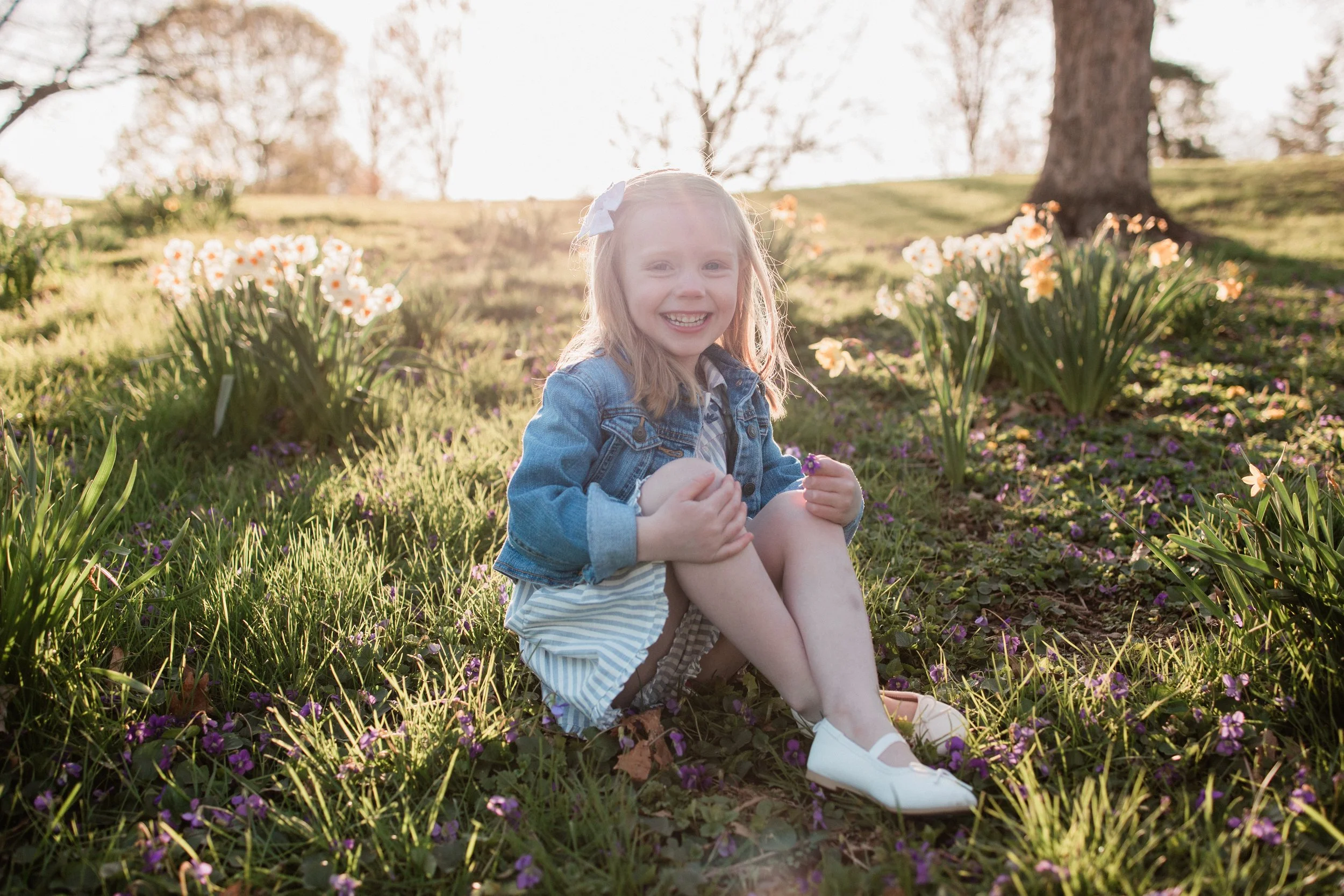 FAMILY AT FRANKLIN PARK BY. JESSICA LOVE-2.jpg