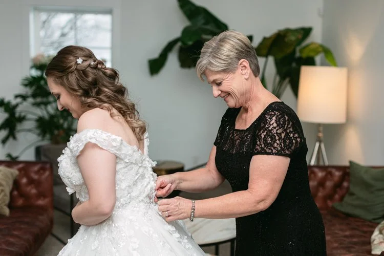 jessica love photography oak grove wedding jorgensen farms-13.jpg