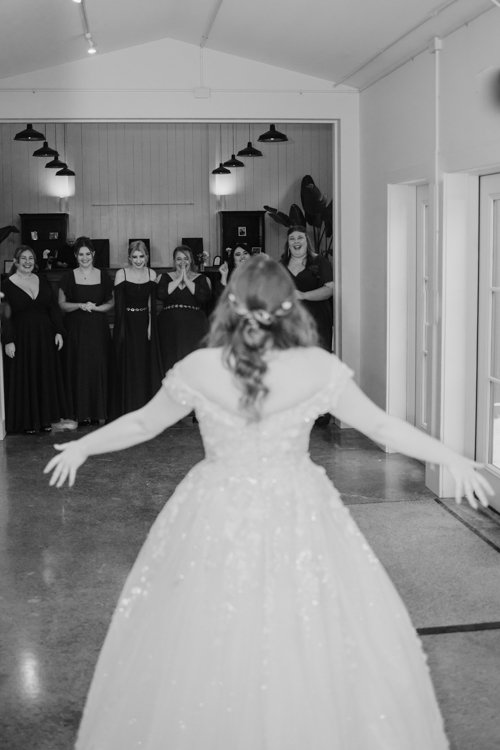 jessica love photography oak grove wedding jorgensen farms-15.jpg