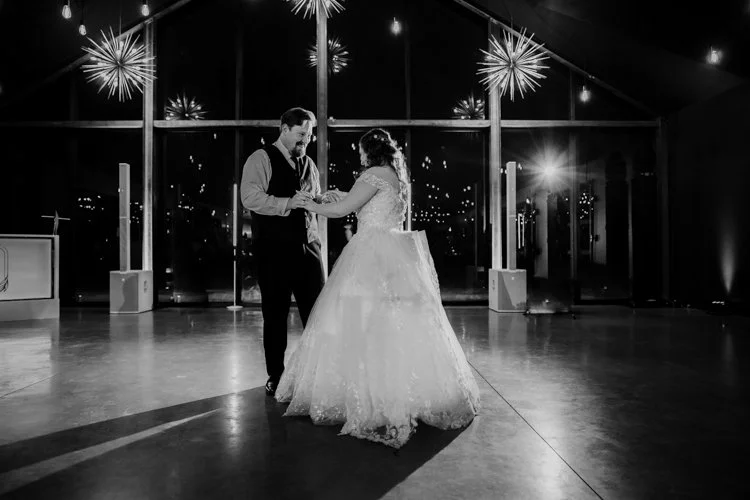 jessica love photography oak grove wedding jorgensen farms-76.jpg