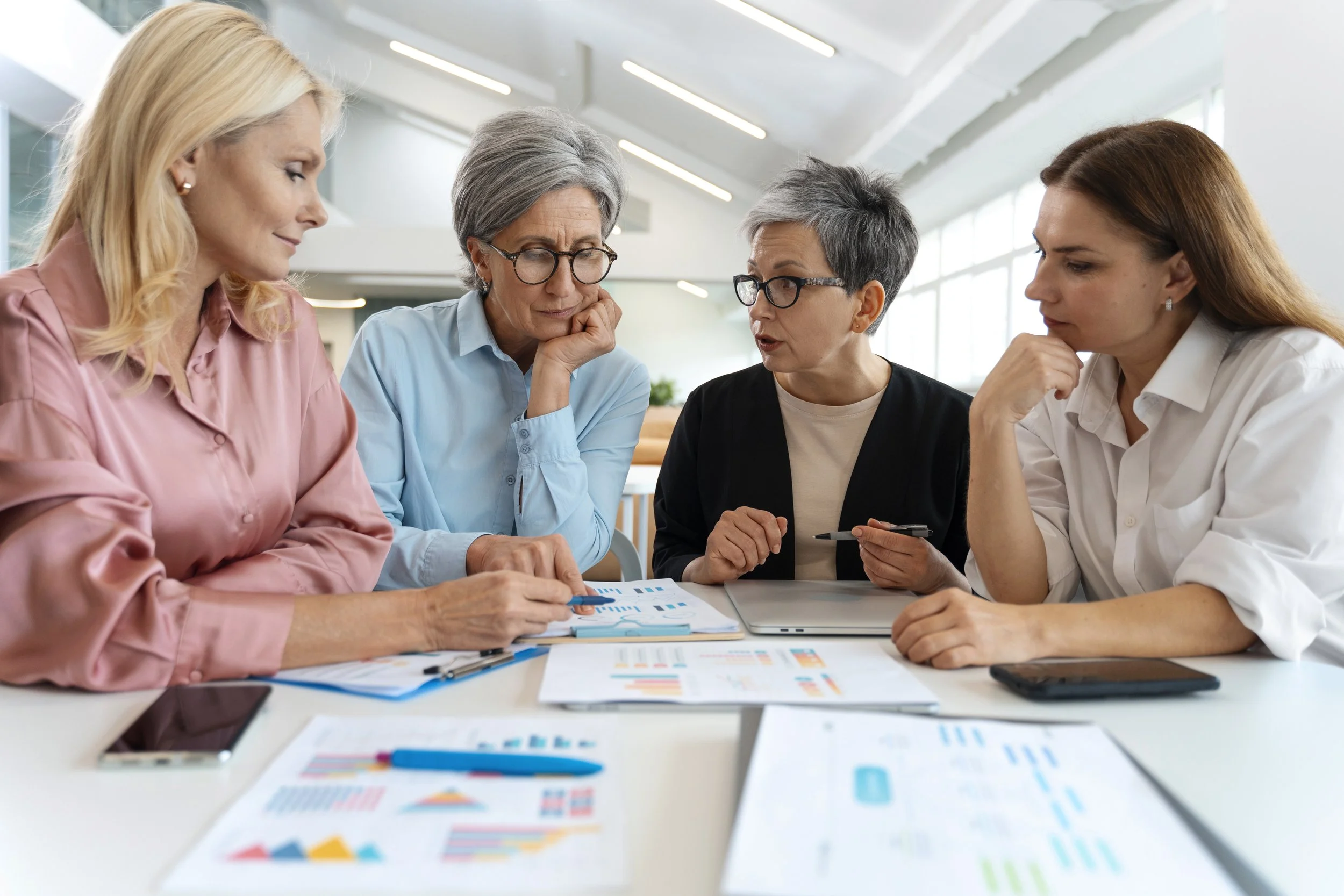 Women collaborating in a working environment