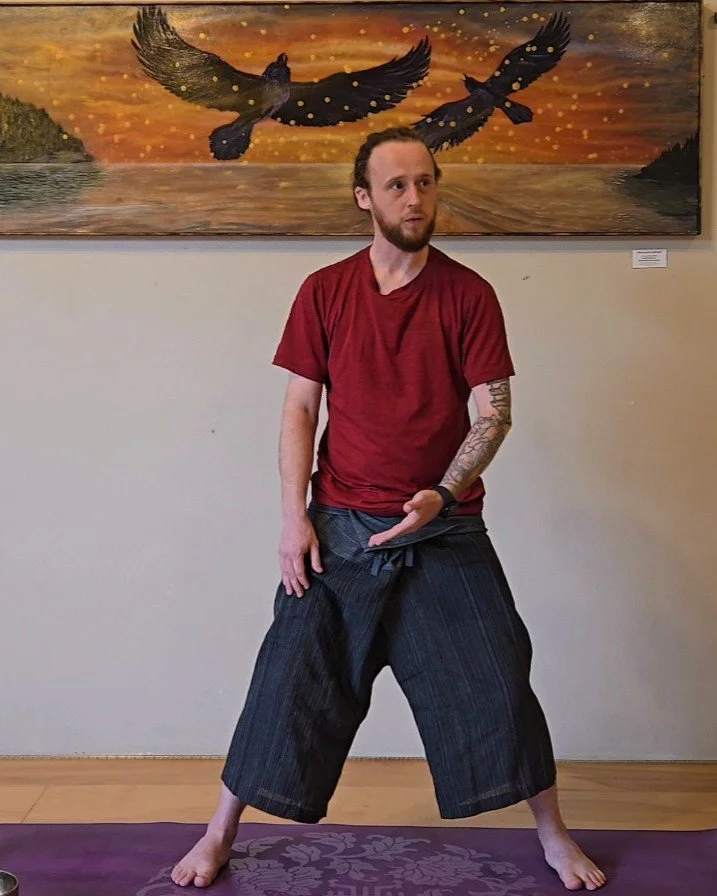 Kent Teaching Qi Gong in Olympia Washington