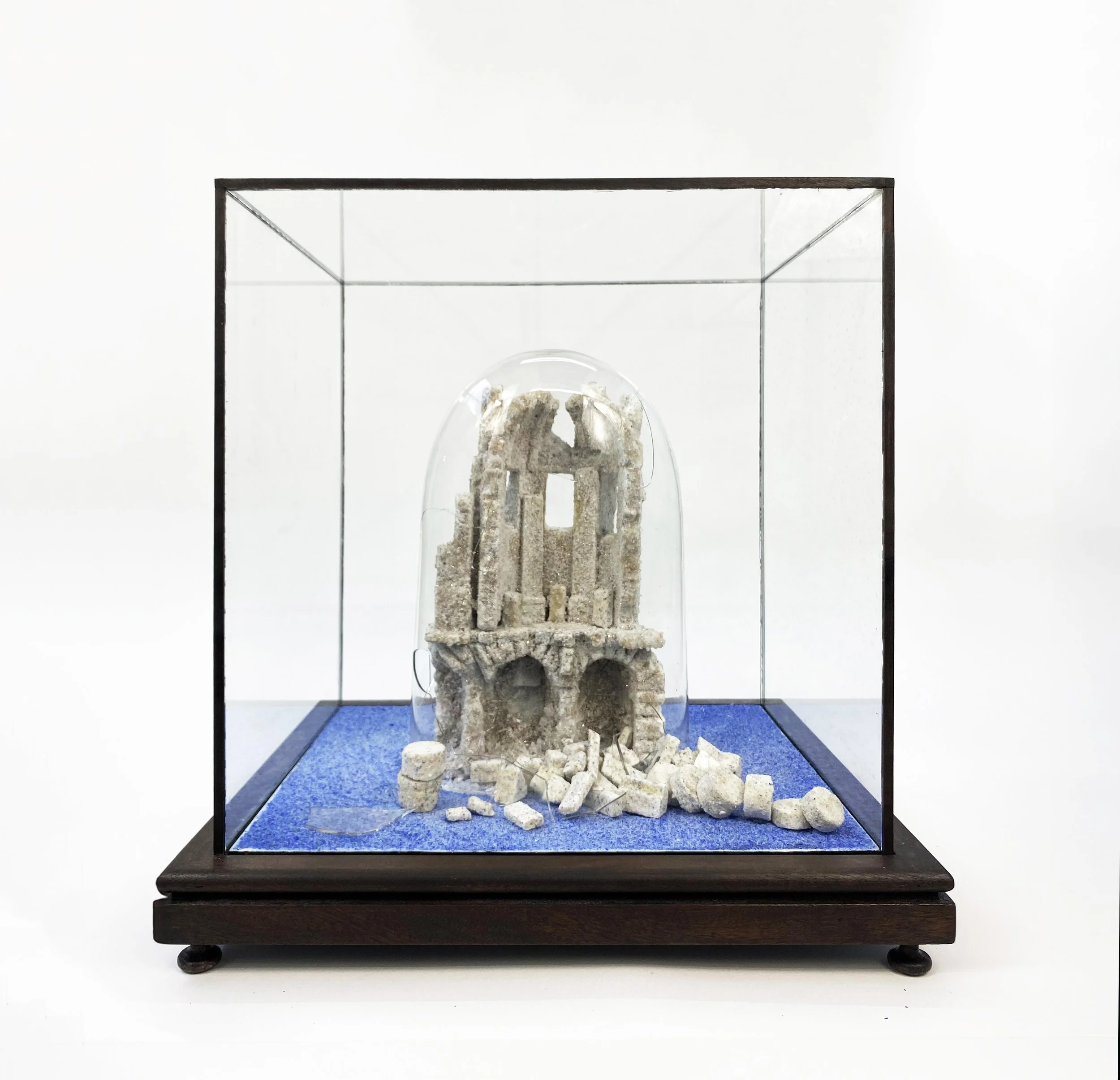 Broken Burgh - glass, minerals, plaster - 2024