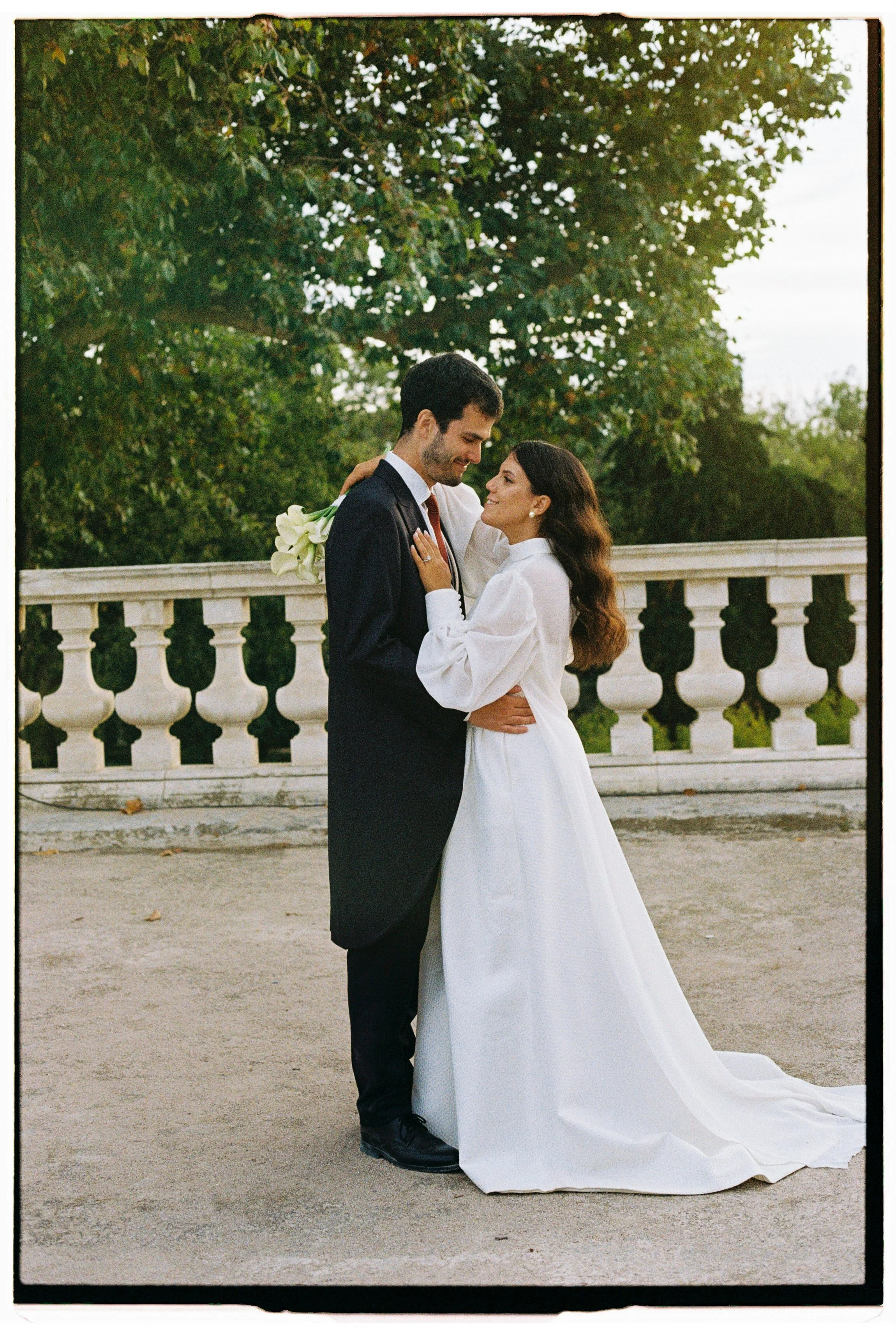Wedding couple at Queluz Palace in Portugal