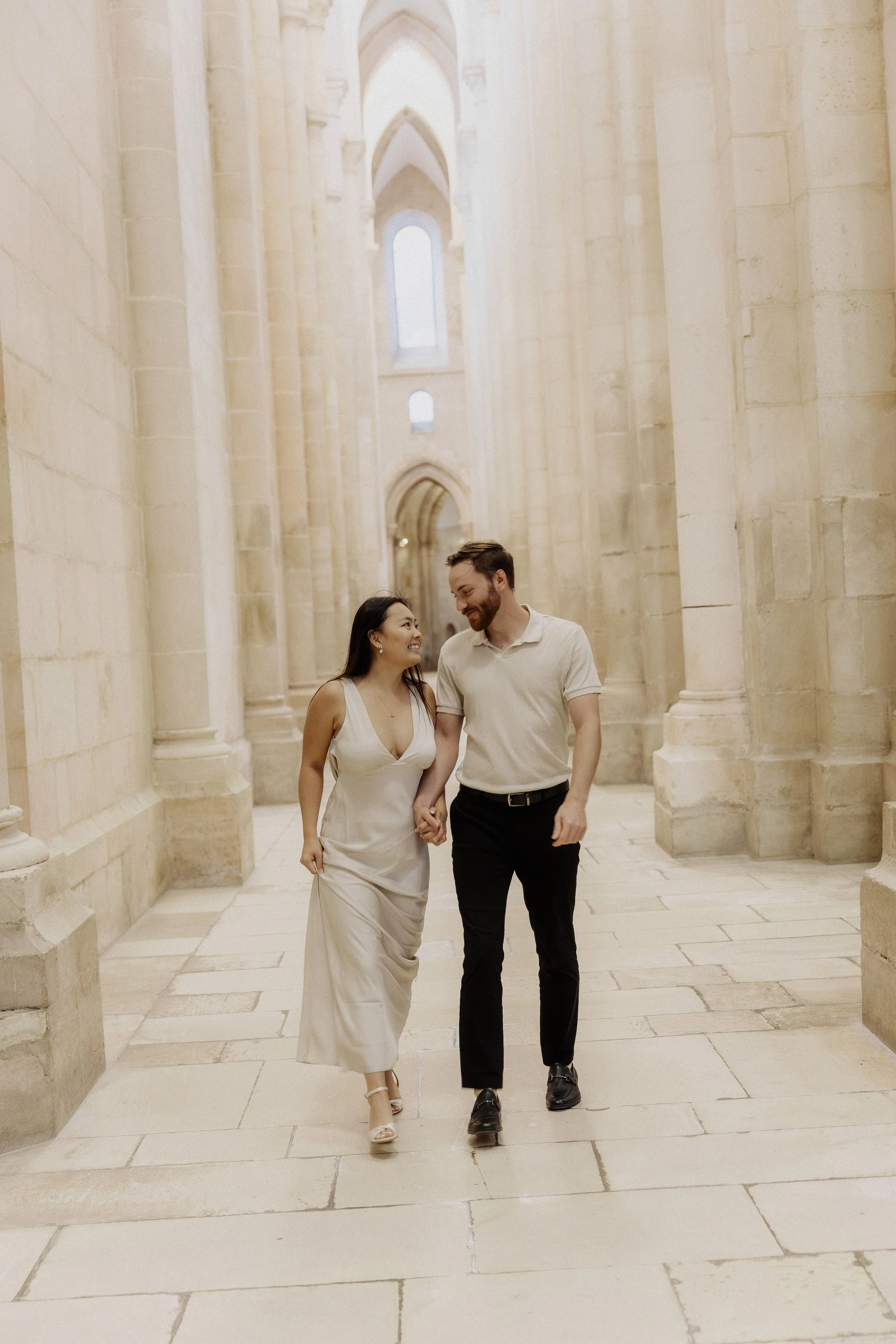 Romantic wedding couple photography in Portugal