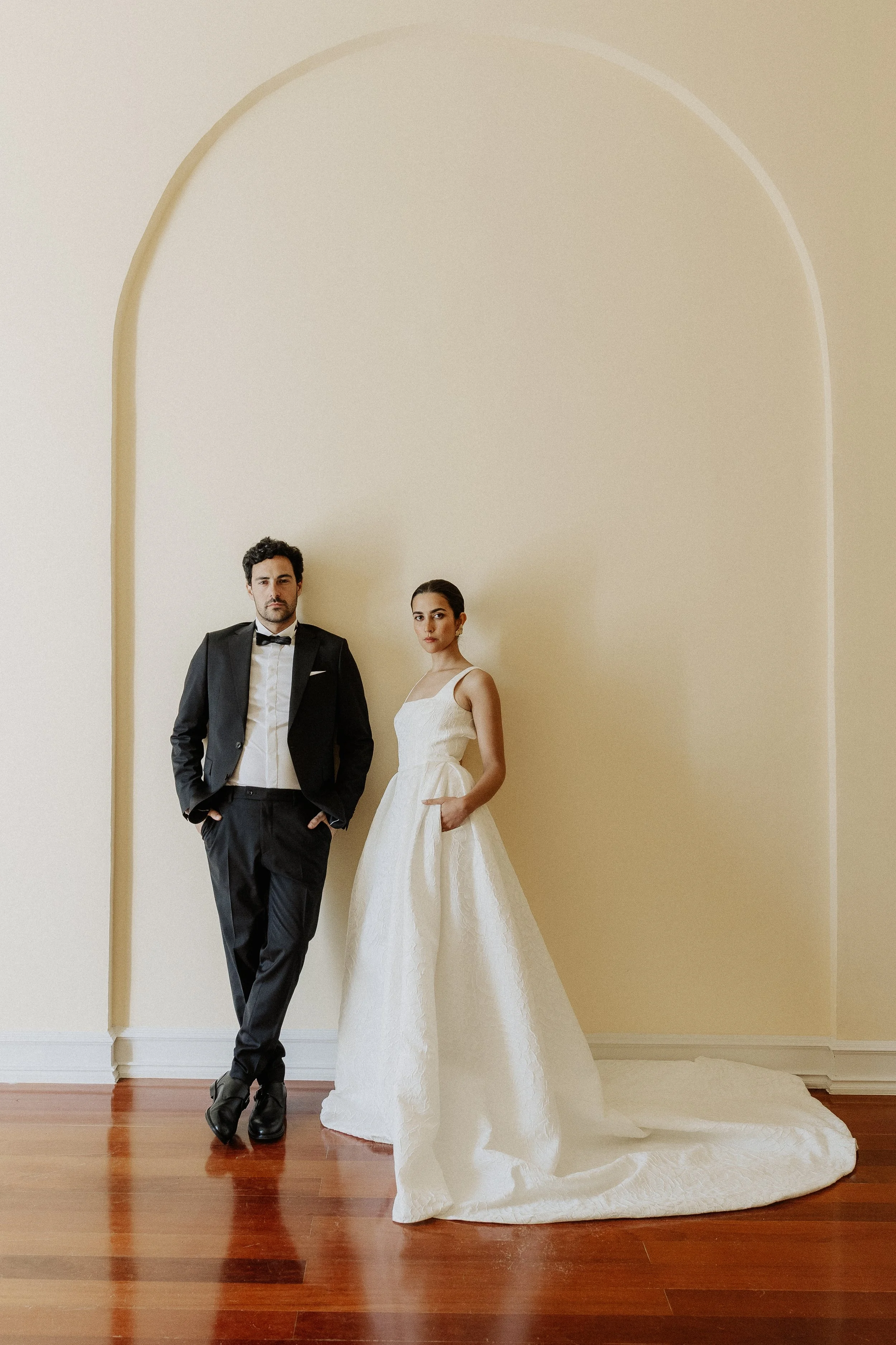Romantic wedding couple photographed in Lisbon, Portugal