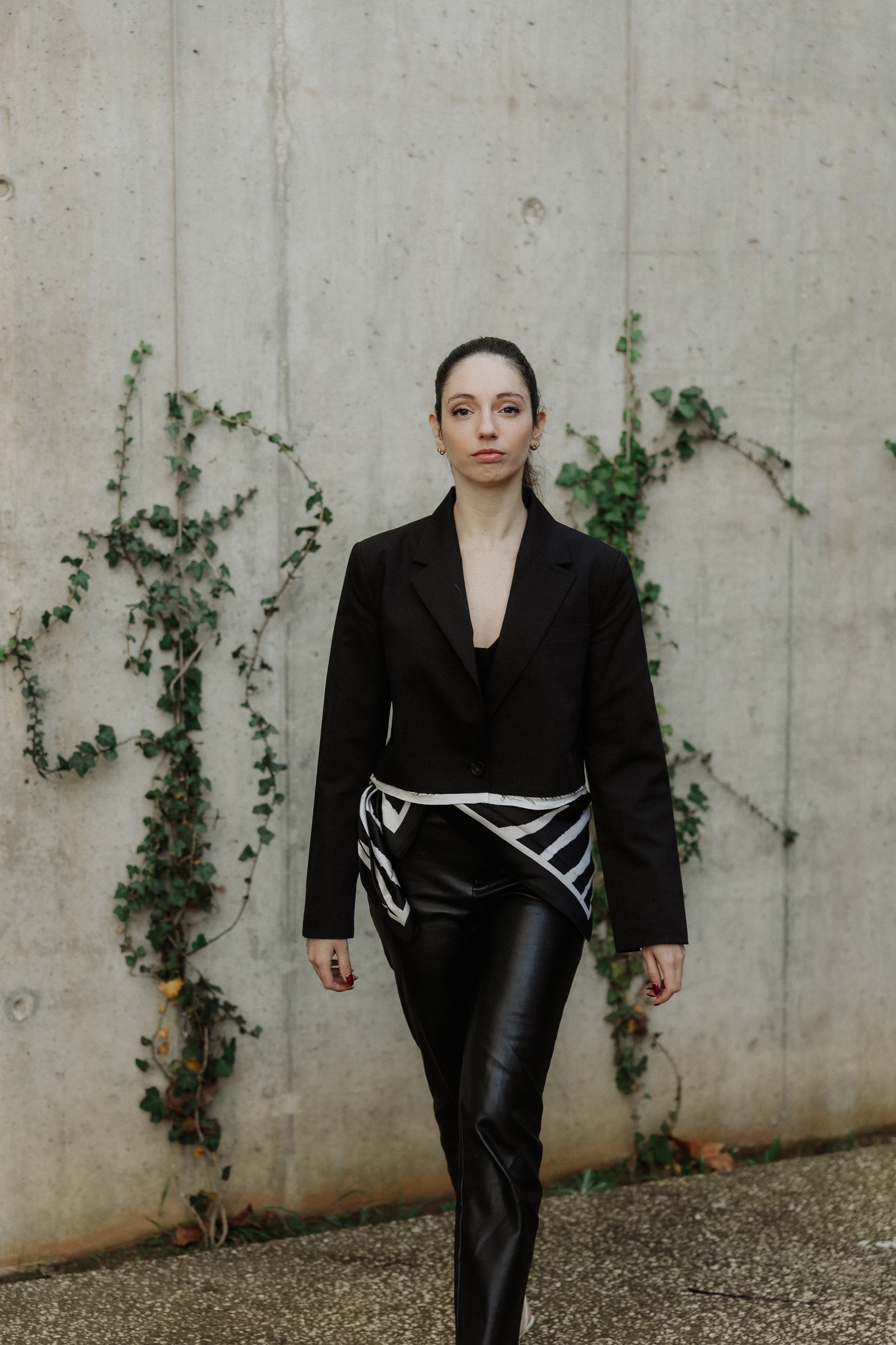 Cátia Soares photographing a destination wedding in Portugal