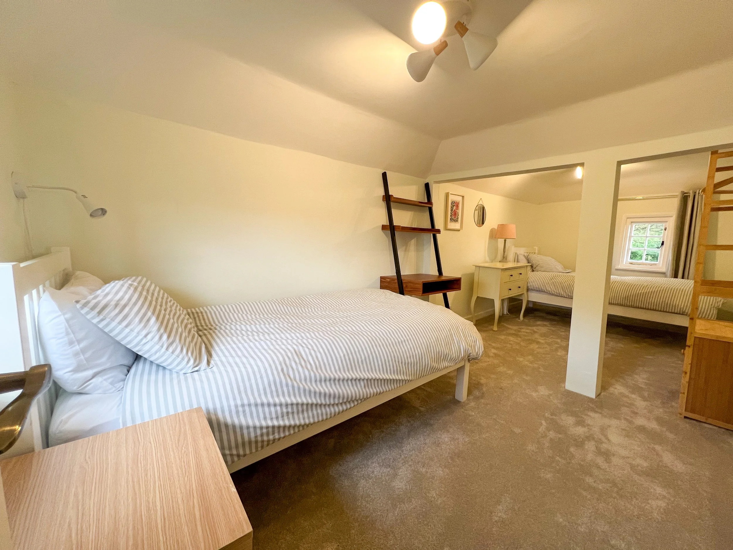Twin Bedroom
