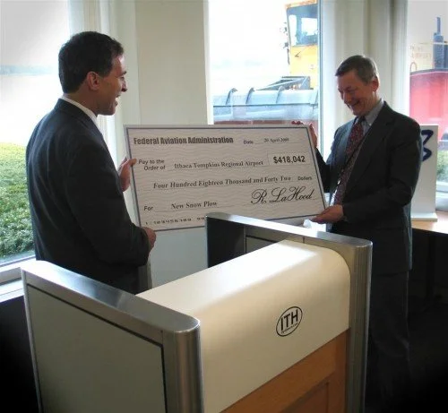 Arcuri Announces Over $400,000 for Ithaca Tompkins Regional Airport