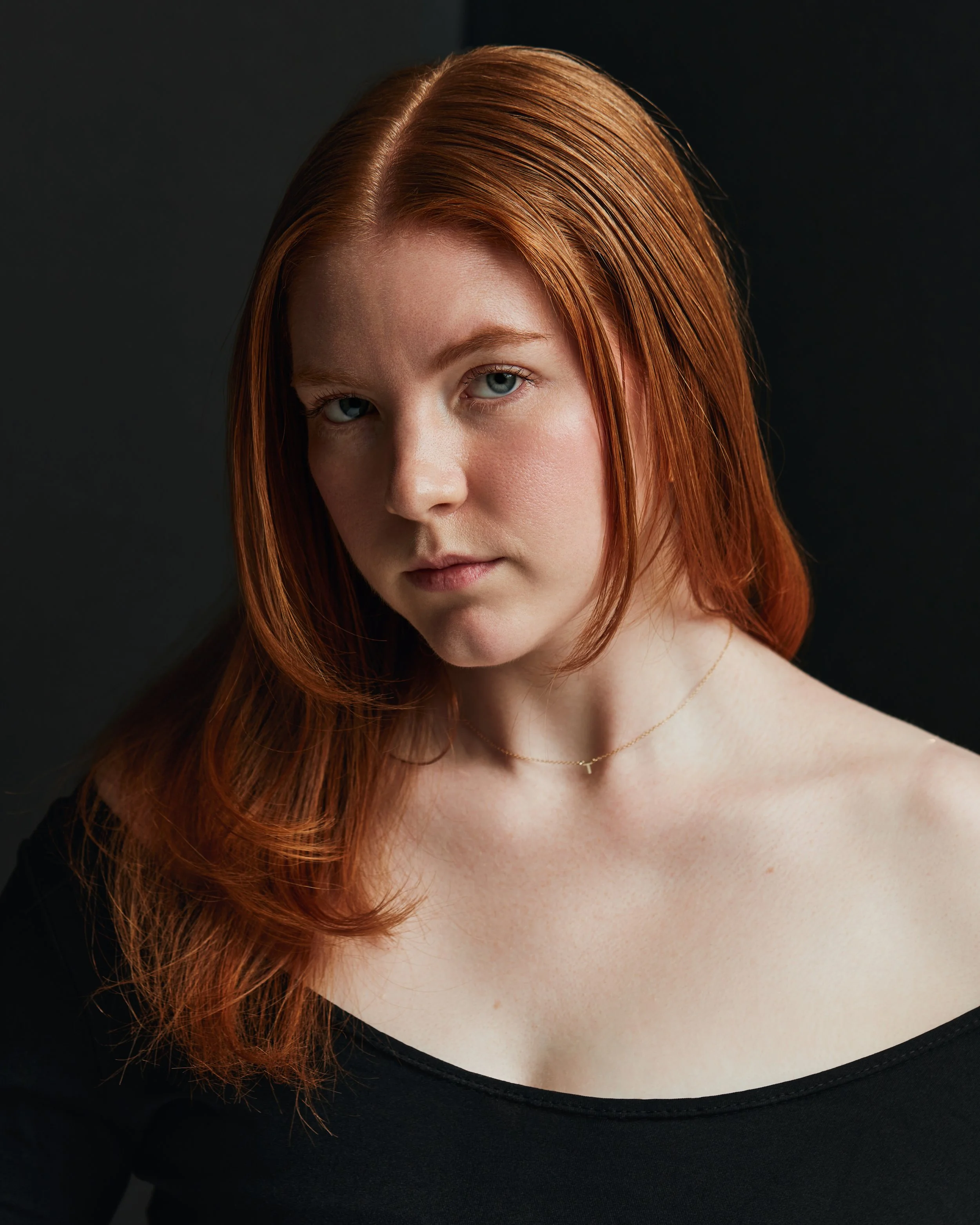 Tess Headshot23712.jpg