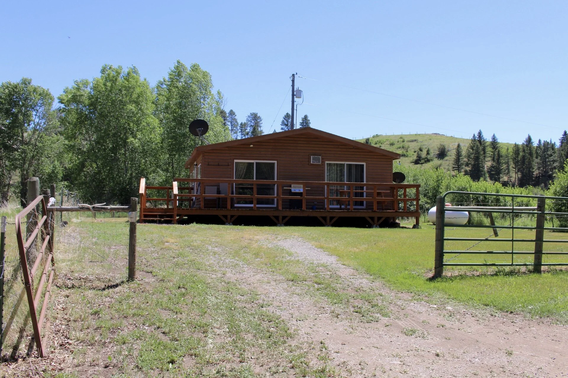 Cabin14.jpeg