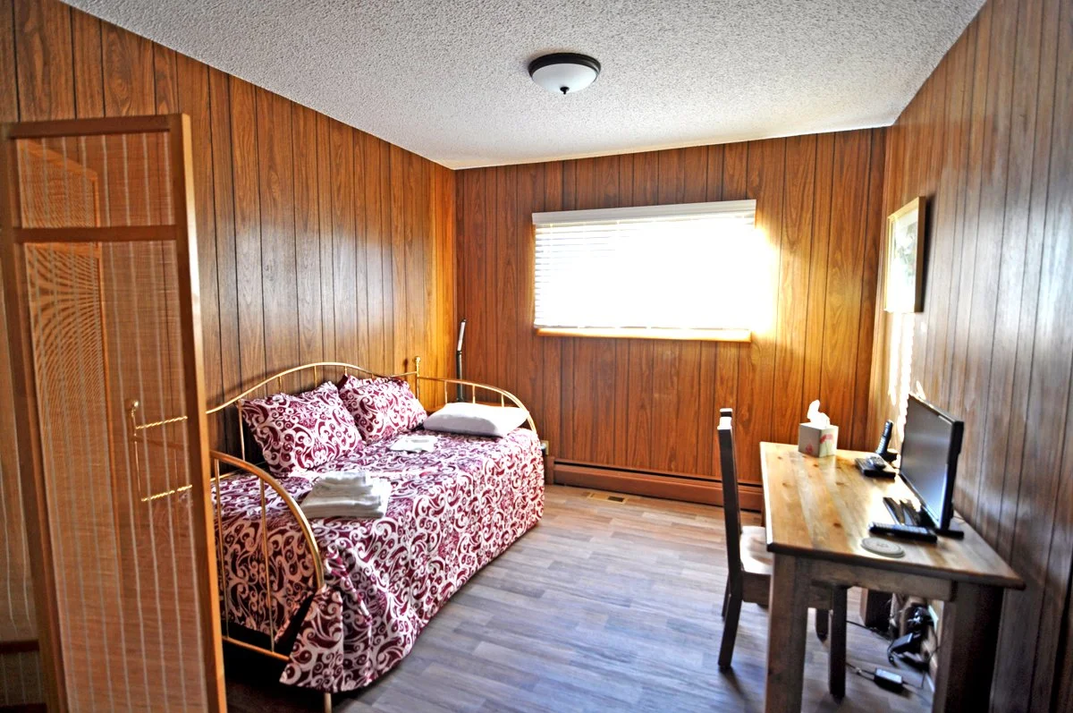 sterling-ranch-lodge-den (1).jpg