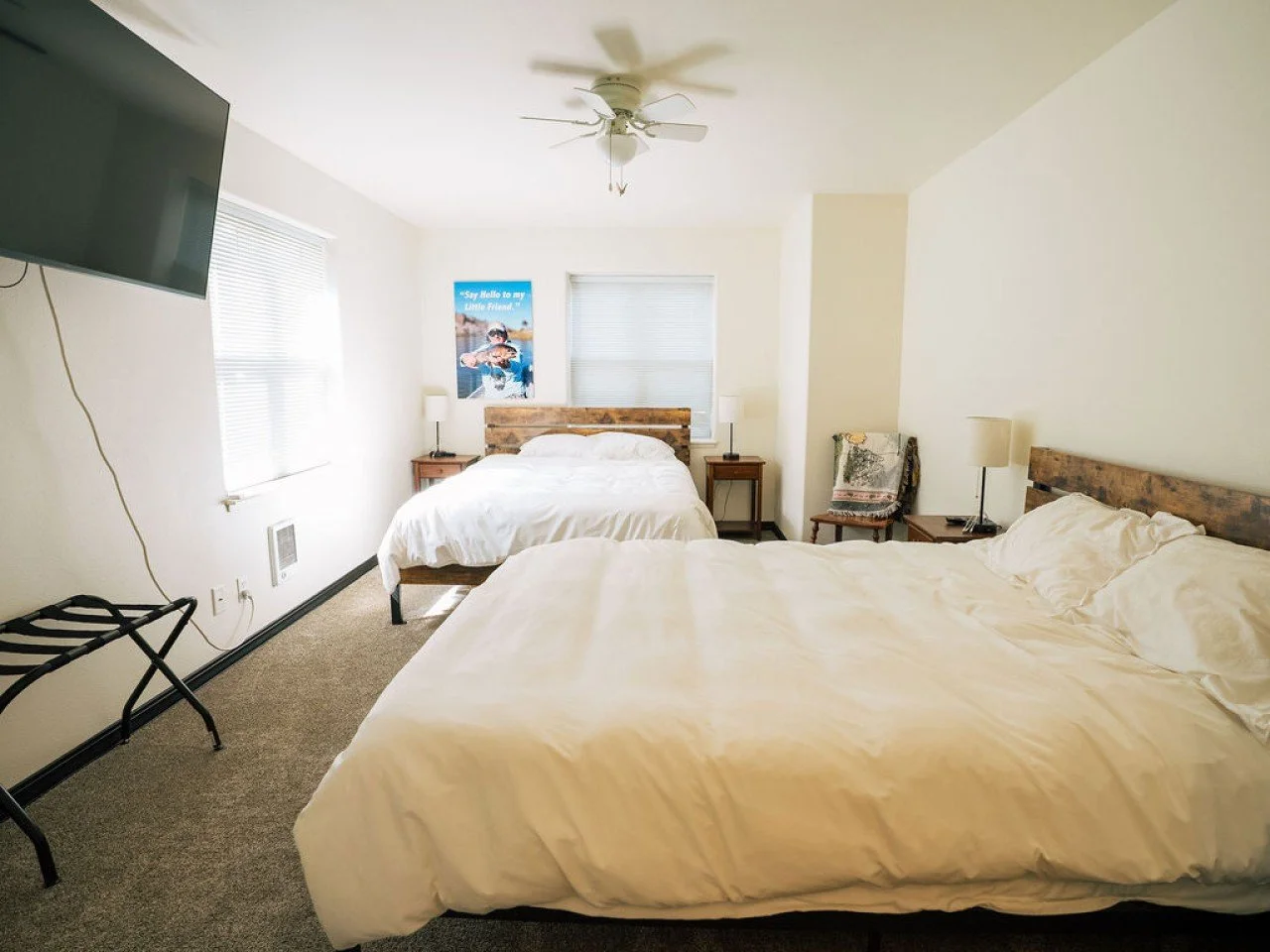 wolf creek fish house bedroom 2.jfif