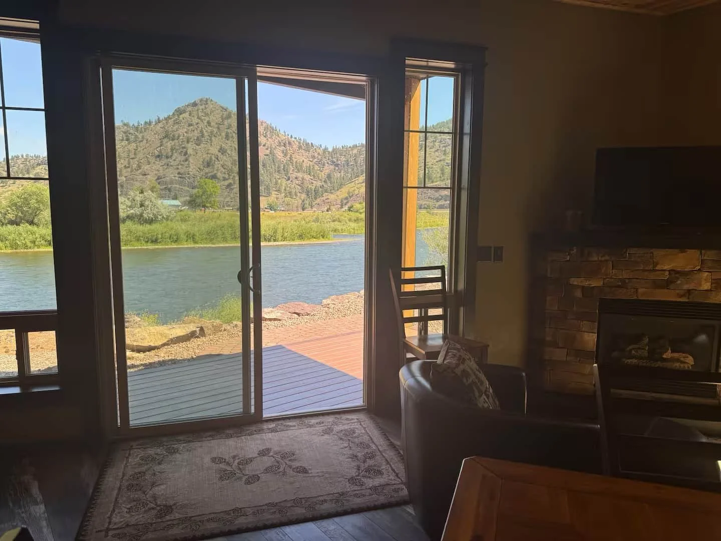 fadeaway lodge fireside.jpg