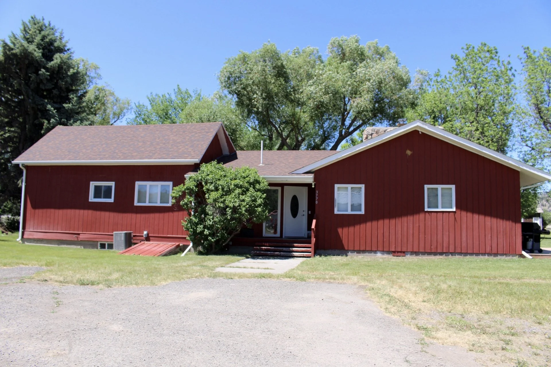 Cabin21.jpeg