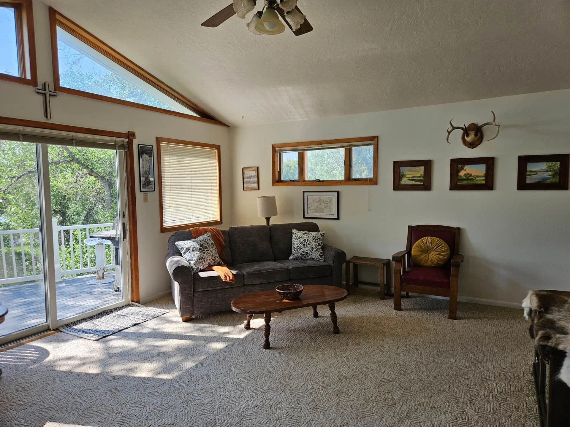 cascade home on the missouri sun room.jpg