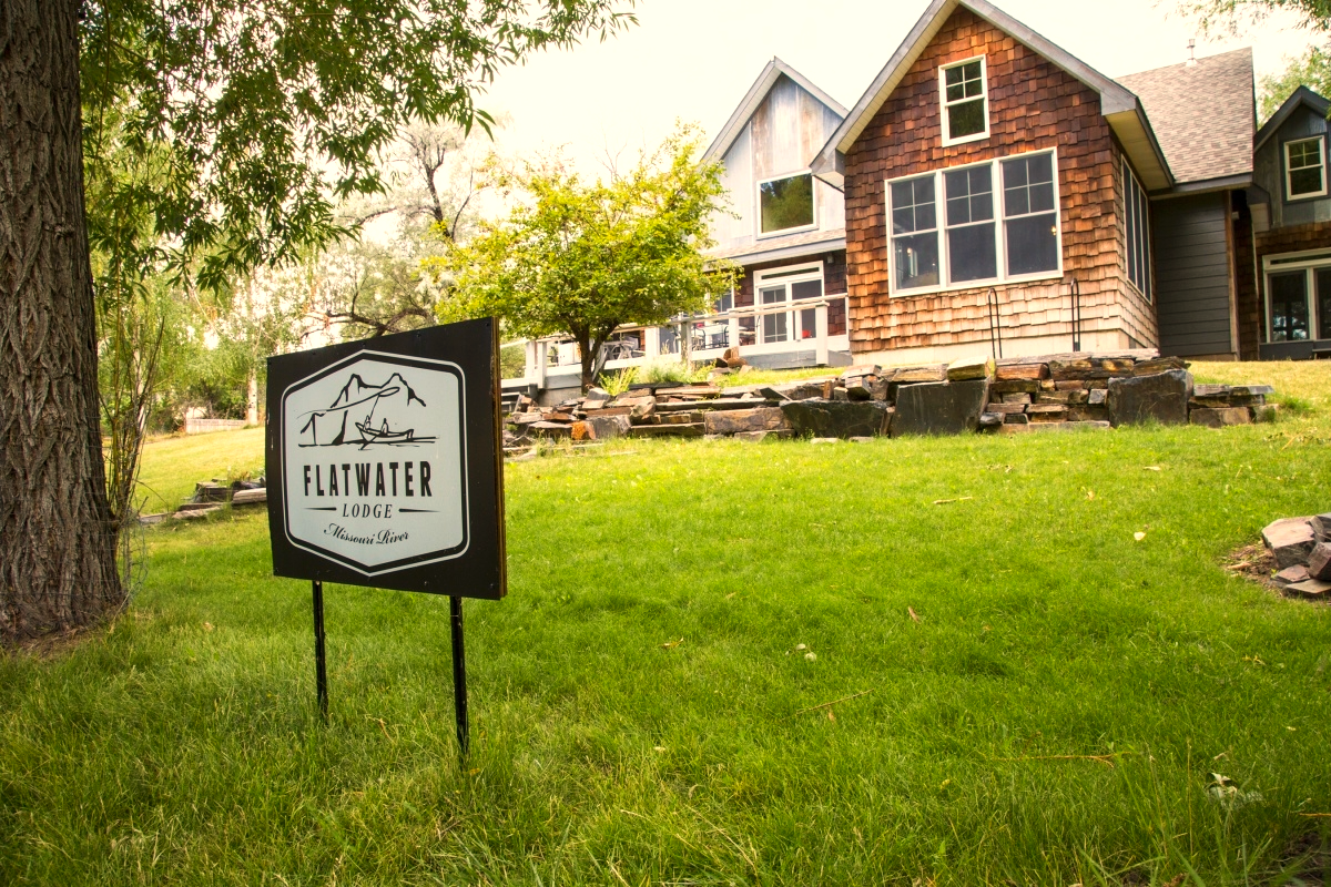 Flatwater-lodge-19.png