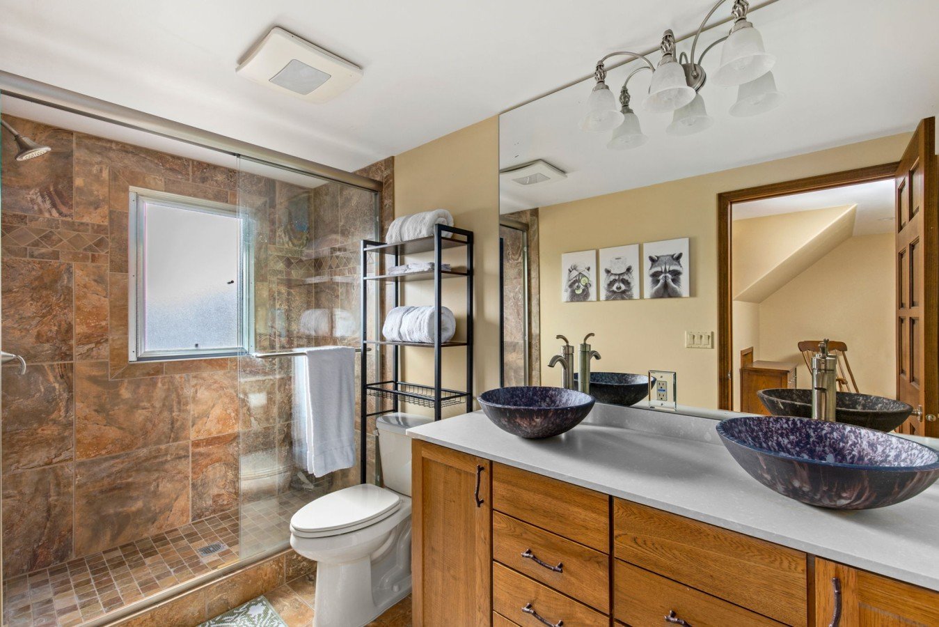 master bathroom at browns and bos.jfif