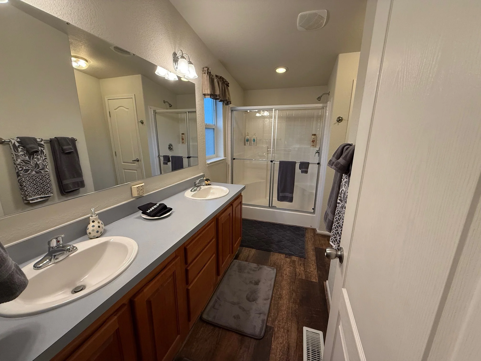 Mid Canon Trout Lodge Master Bathroom.jpeg