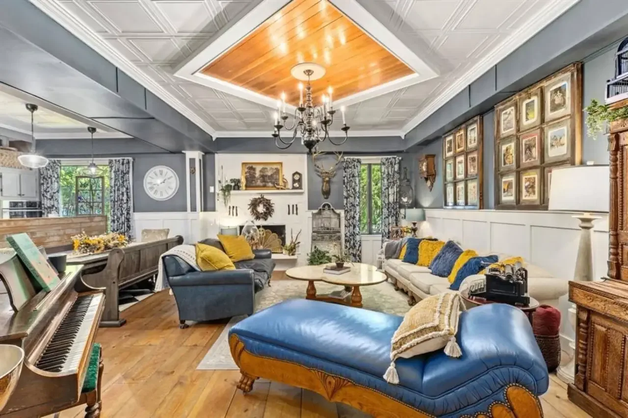 cascade retreat dining and after dining room.webp