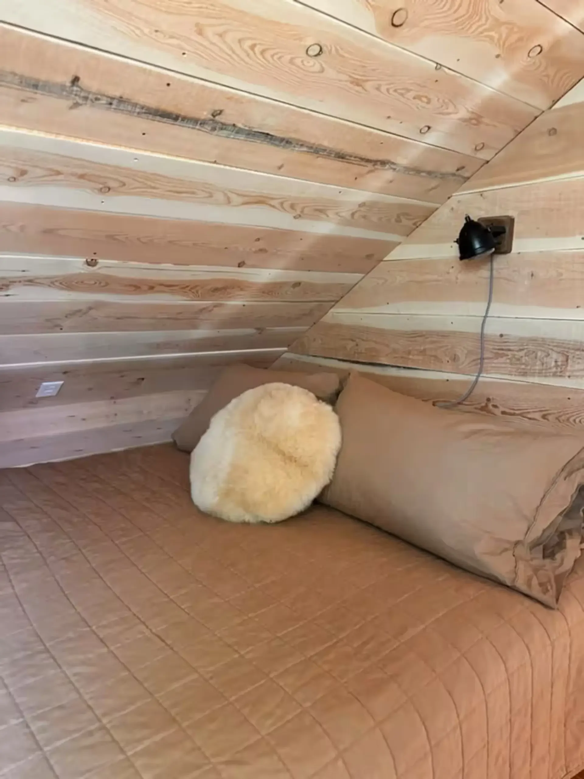 Tague's Place Upstairs Bedroom.webp