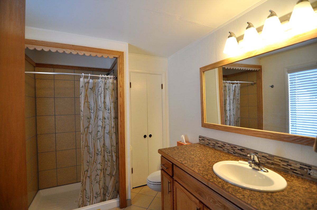 sterling-ranch-lodge-master-bedroom-bathroom.jpg