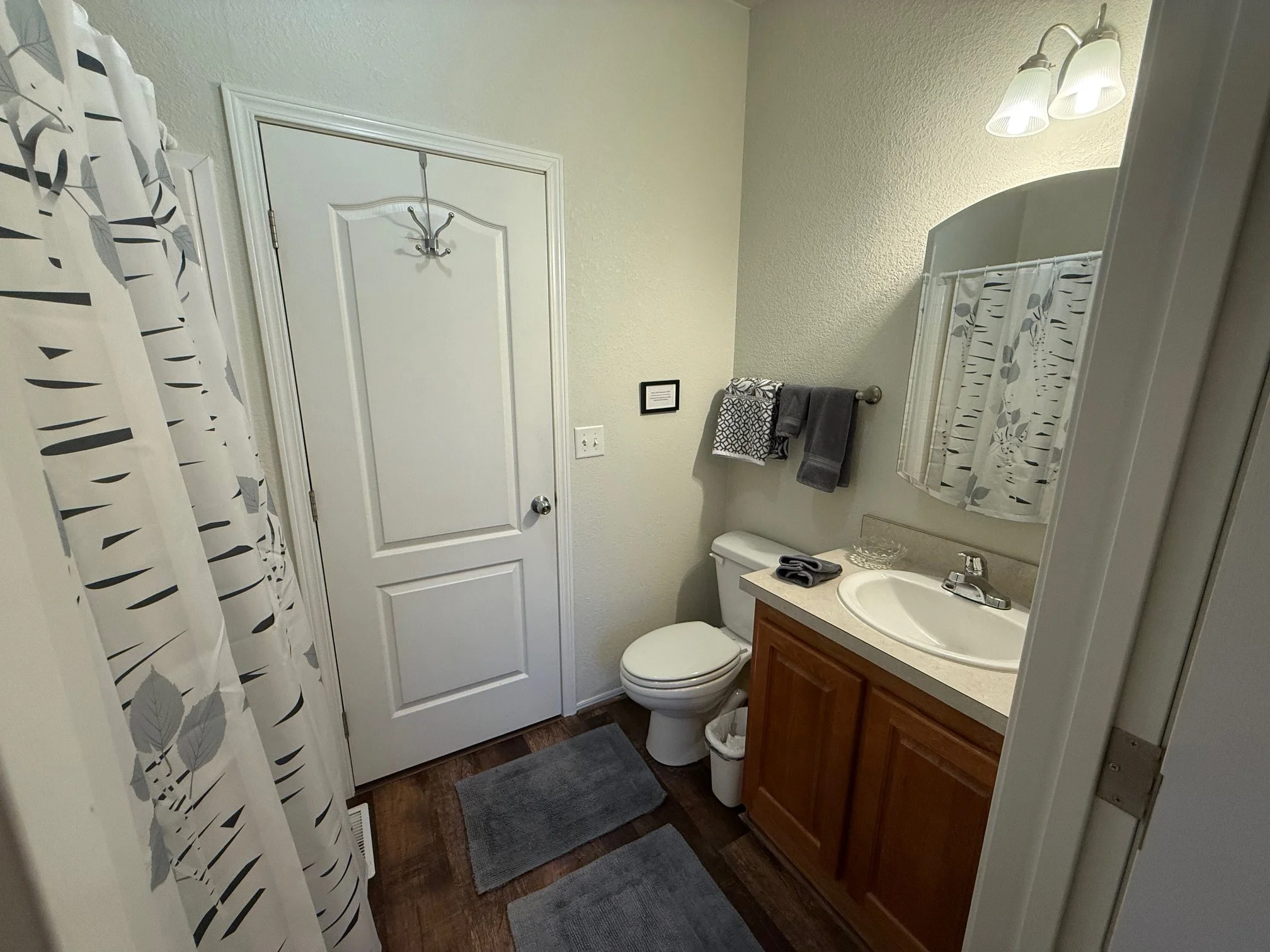 mid canon trout lodge bathroom.jpeg