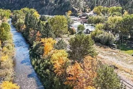 wolf creek basecamp access to prickley pear creek.jpg