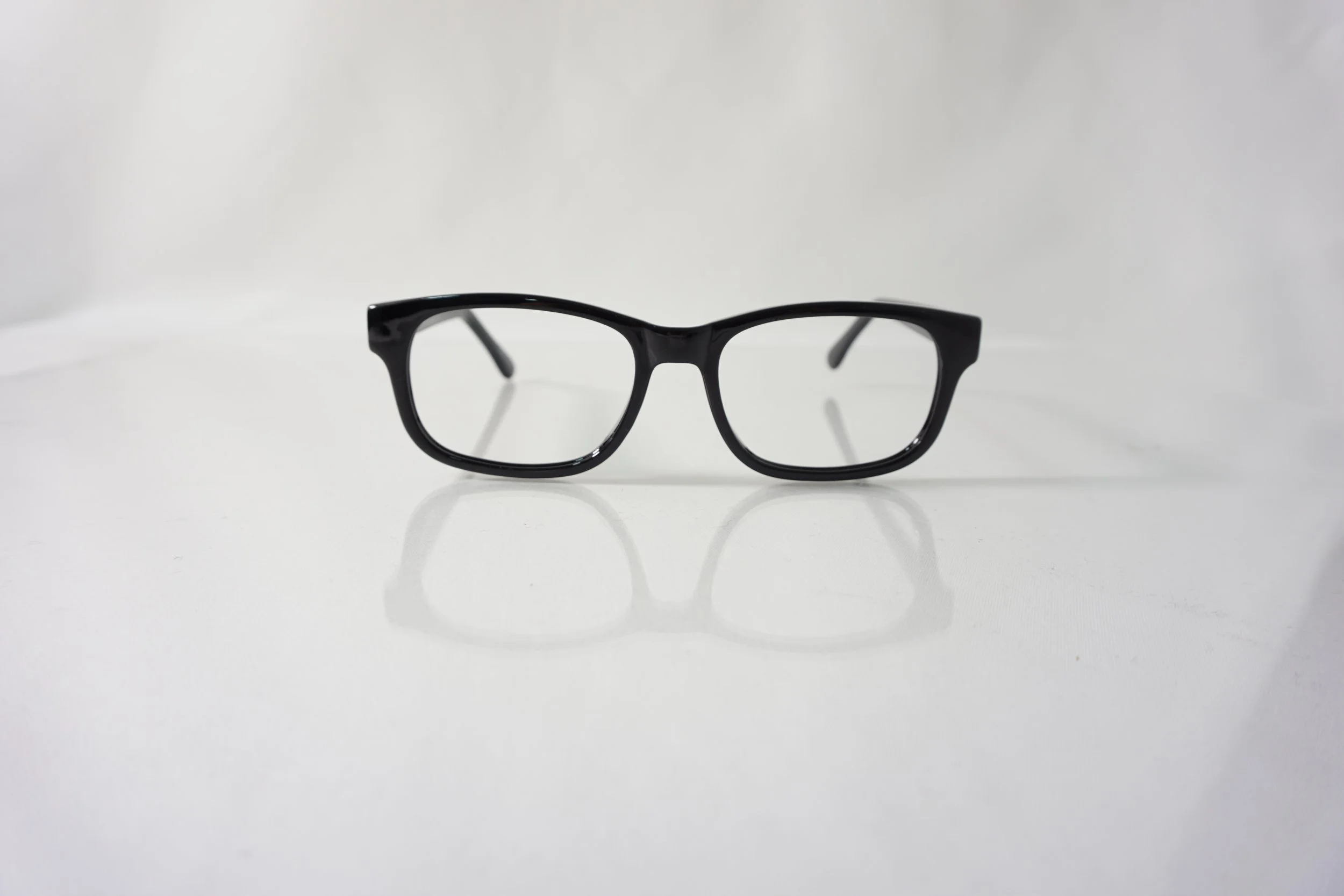 Discord Eyeglasses- Black