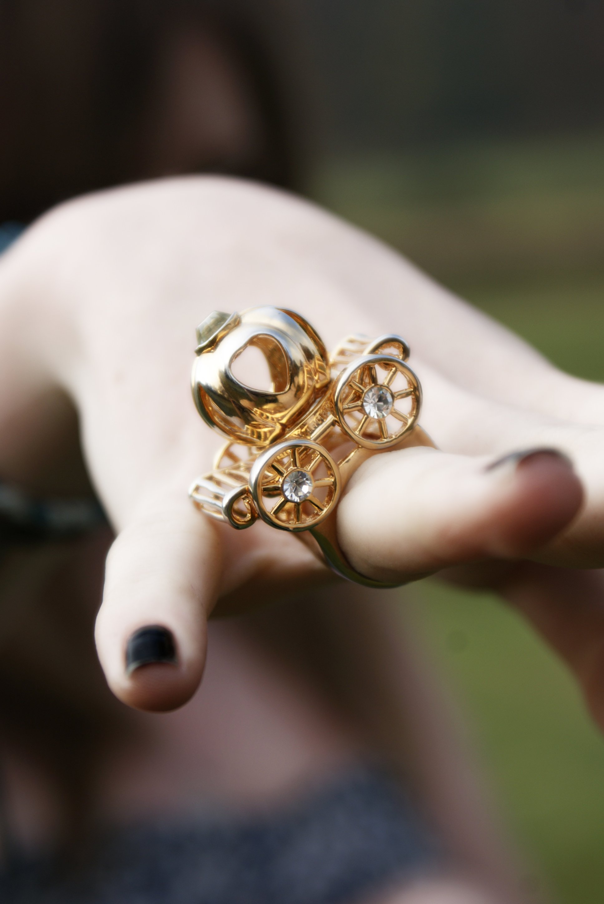cinderella-carriage-statement-ring-gold-fairytale-jewellery-close-up.jpg.jpg