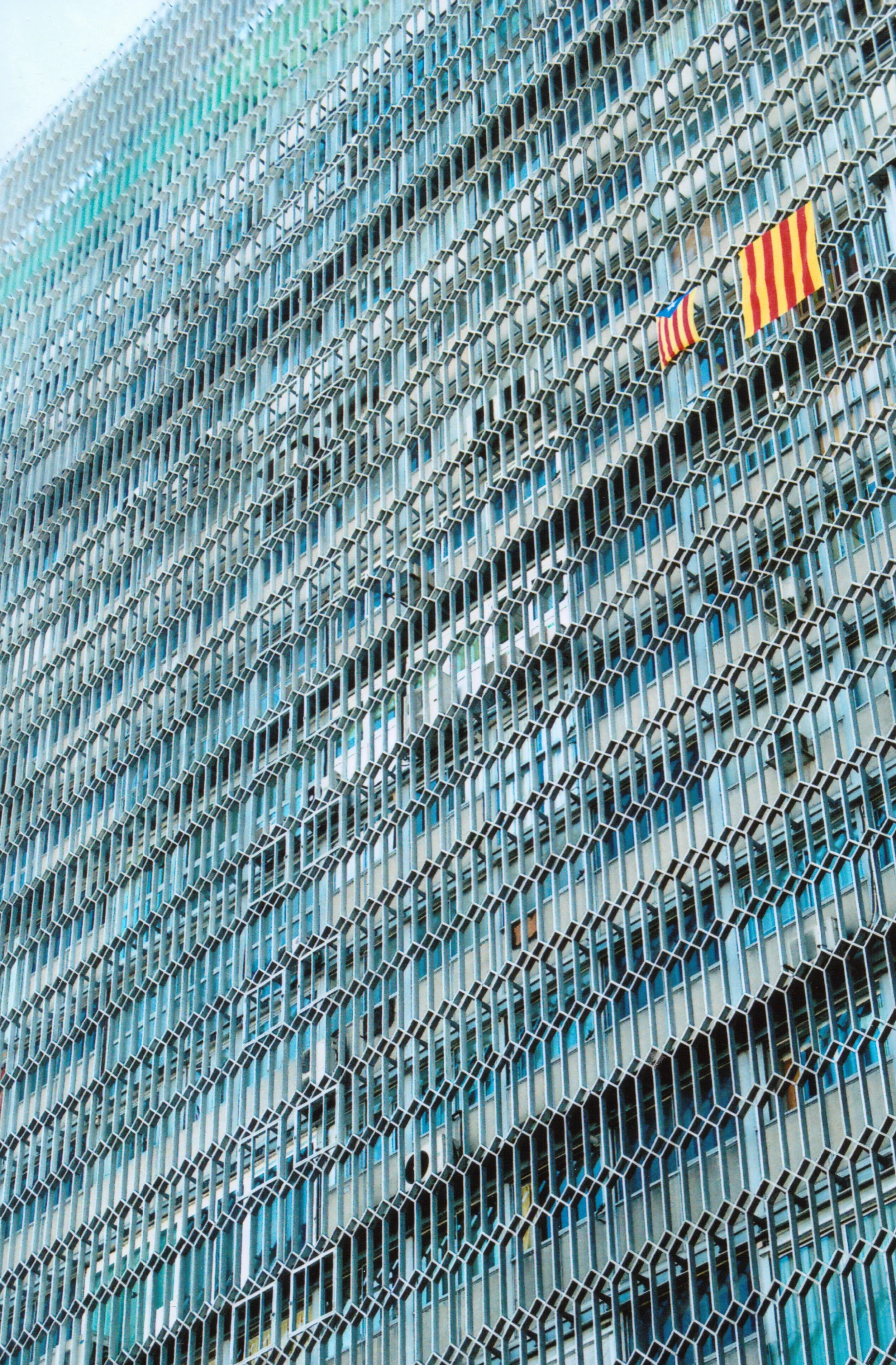 barcelona-apartment-geometry.jpg.jpg